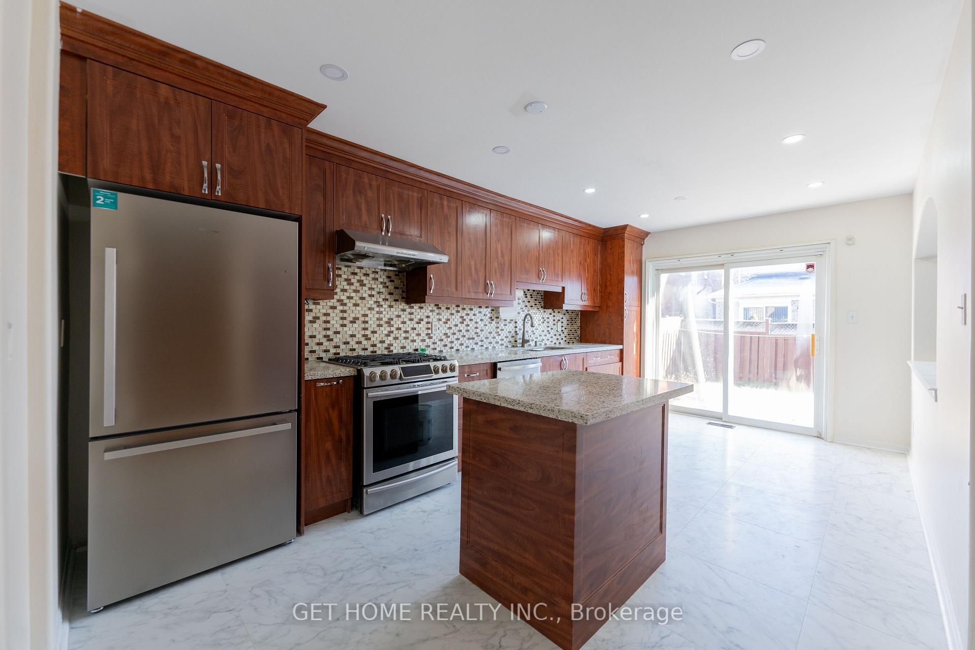 Photo 9 of 163 Roy Rainey Avenue, Markham, Wismer — HOMEH