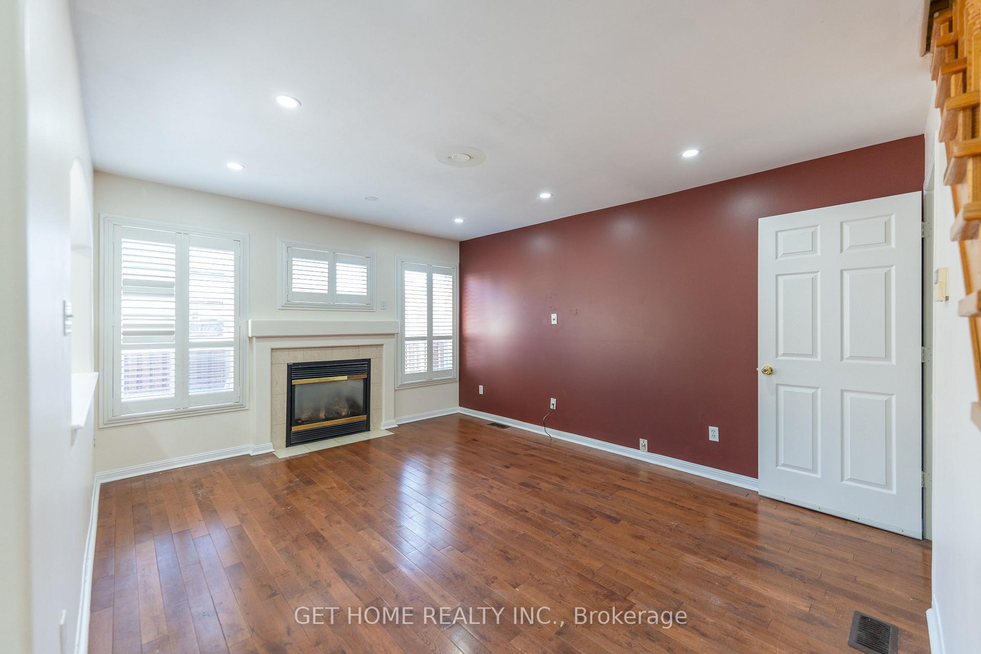 Photo 16 of 163 Roy Rainey Avenue, Markham, Wismer — HOMEH