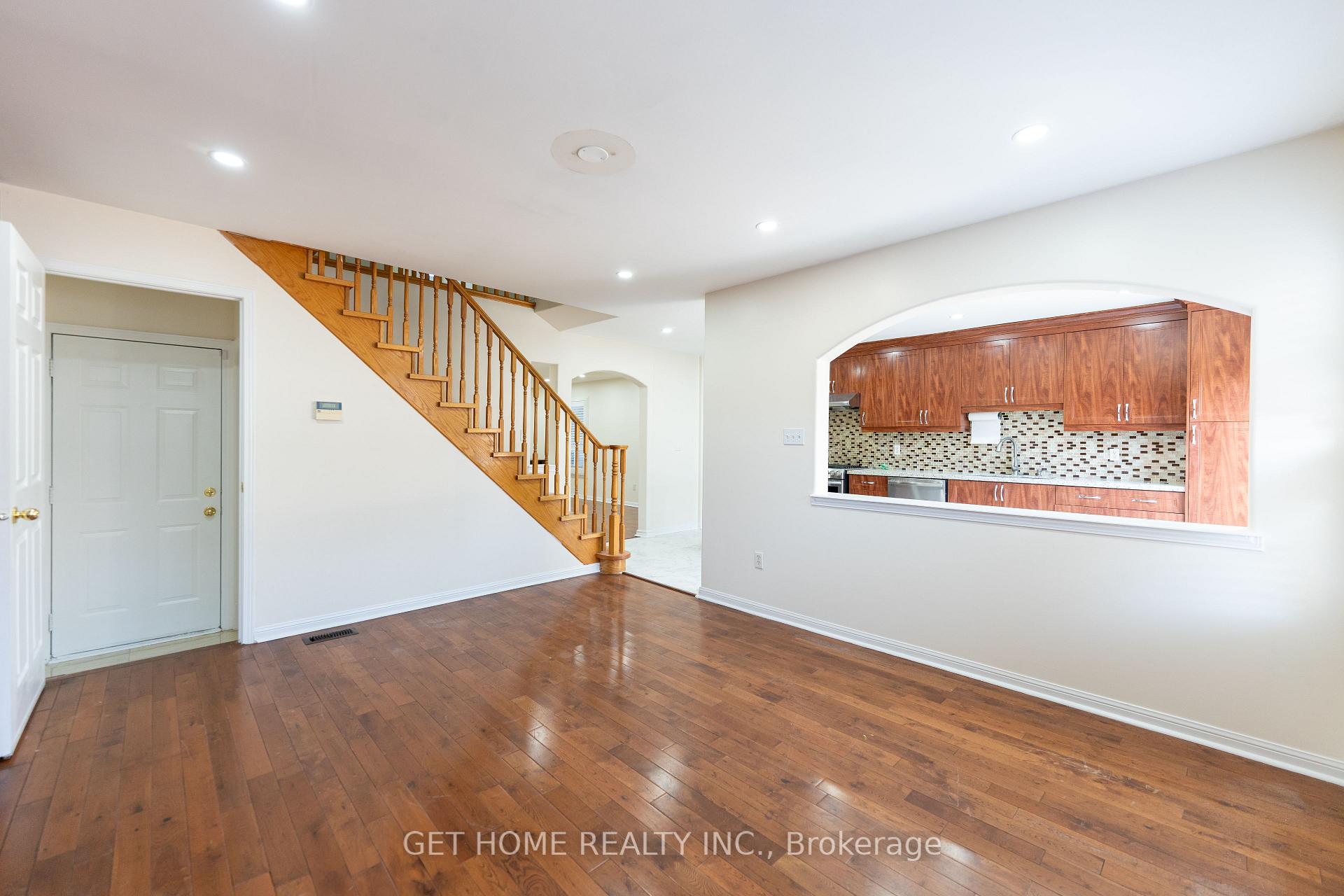 Photo 18 of 163 Roy Rainey Avenue, Markham, Wismer — HOMEH
