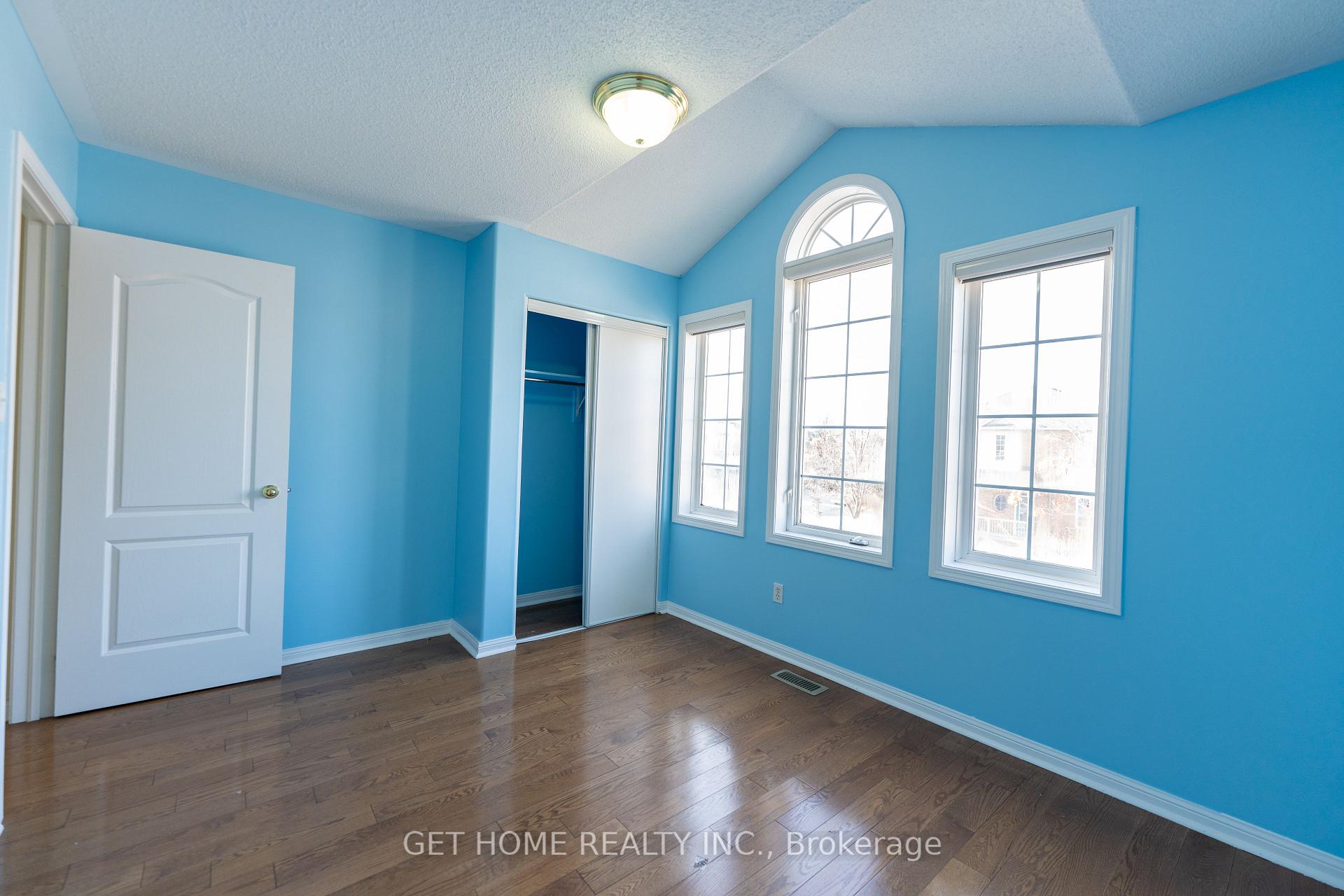 Photo 33 of 163 Roy Rainey Avenue, Markham, Wismer — HOMEH