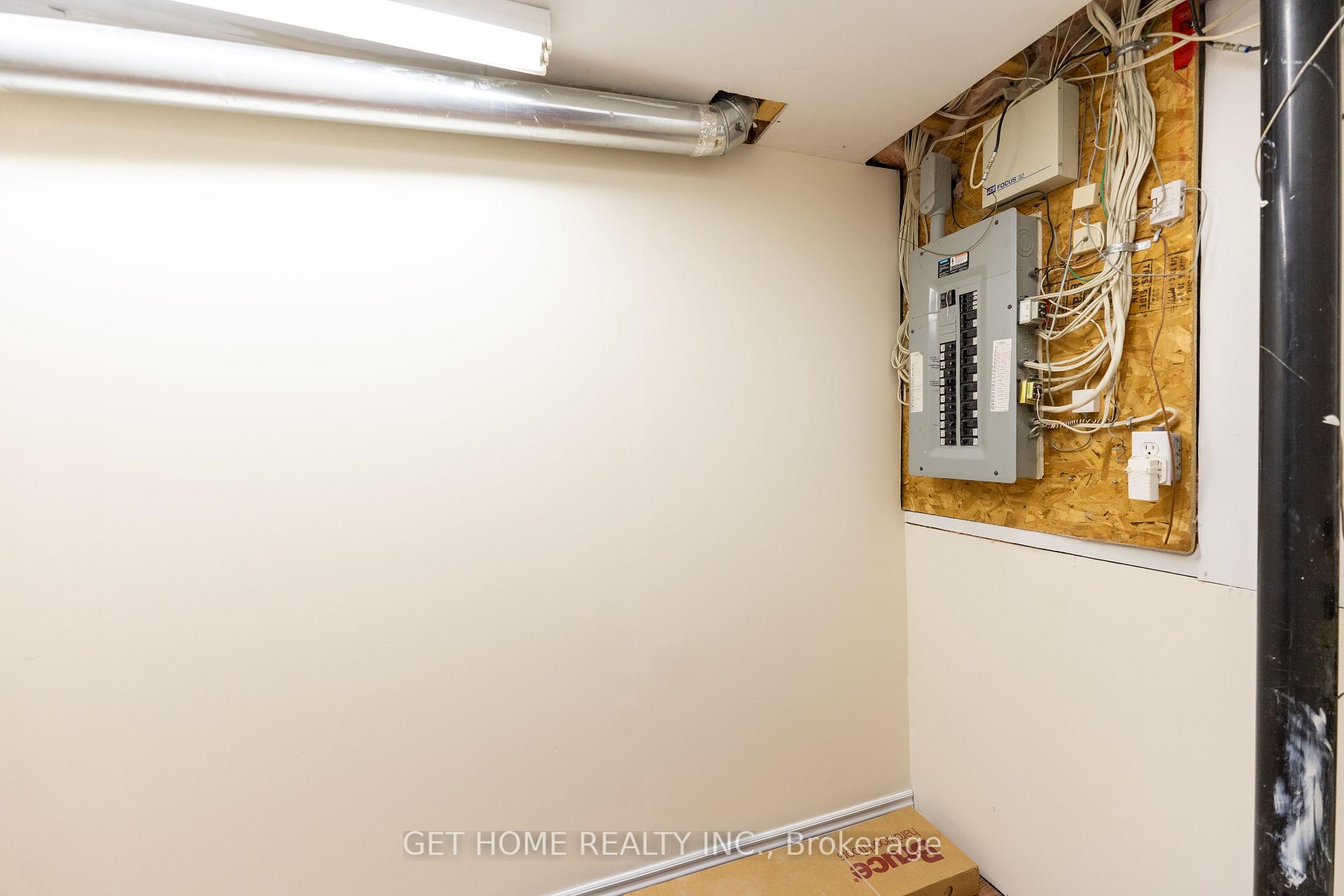 Photo 34 of 163 Roy Rainey Avenue, Markham, Wismer — HOMEH