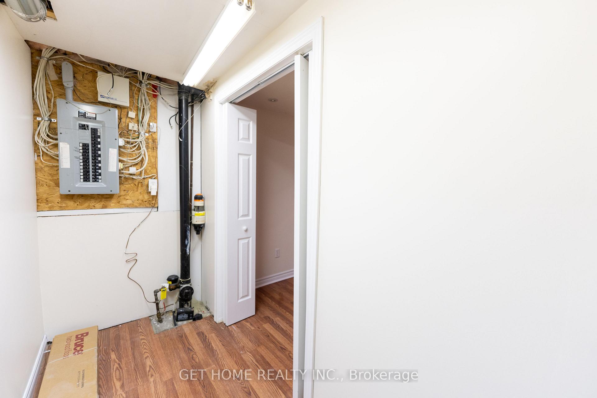 Photo 36 of 163 Roy Rainey Avenue, Markham, Wismer — HOMEH