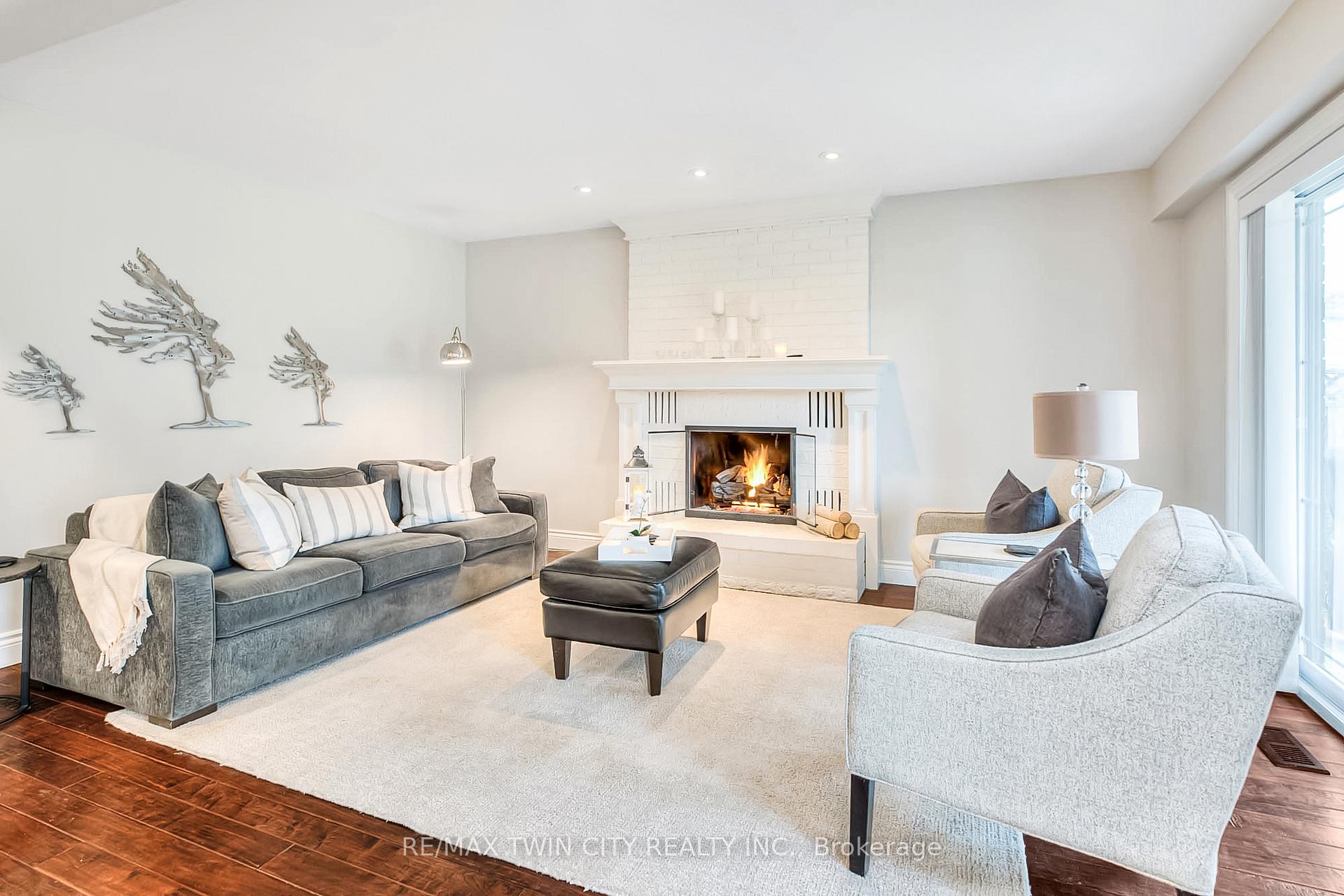 Photo 12 of 340 Grand River Boulevard, Kitchener — HOMEH