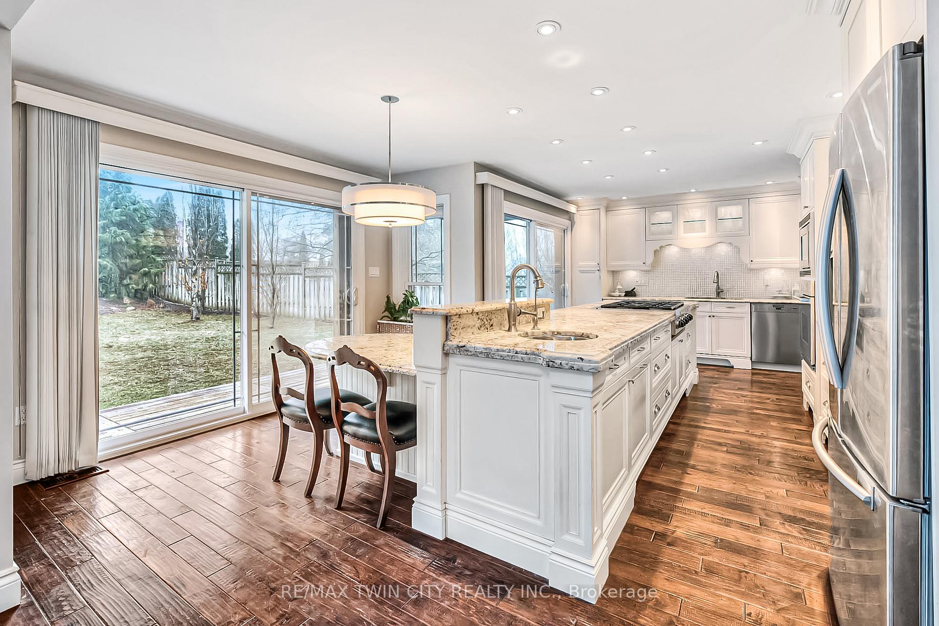 Photo 16 of 340 Grand River Boulevard, Kitchener — HOMEH