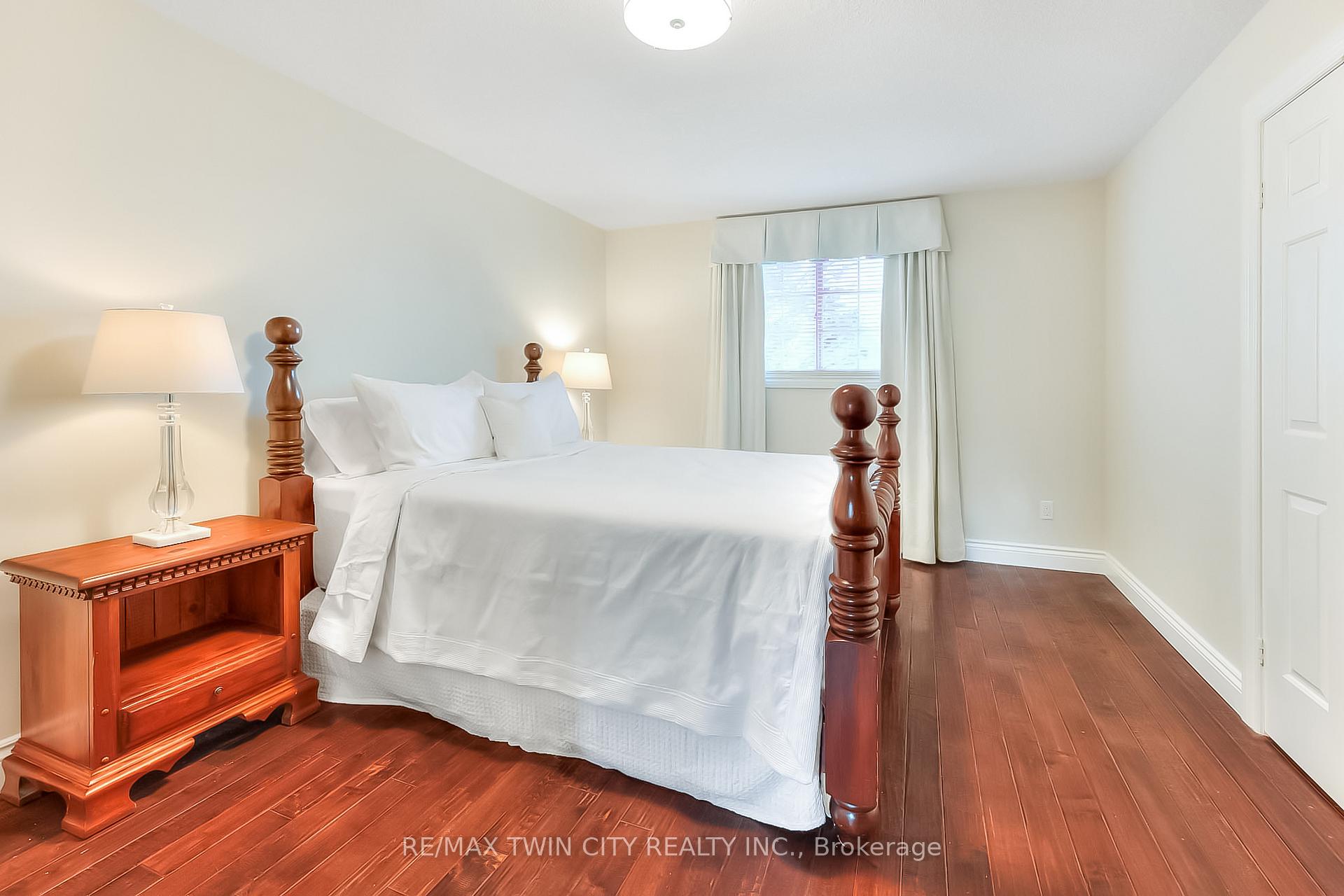 Photo 29 of 340 Grand River Boulevard, Kitchener — HOMEH