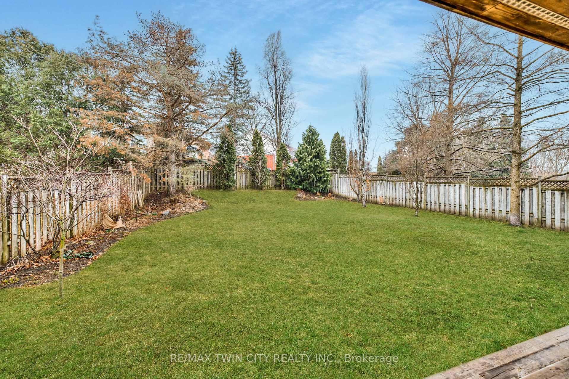Photo 41 of 340 Grand River Boulevard, Kitchener — HOMEH