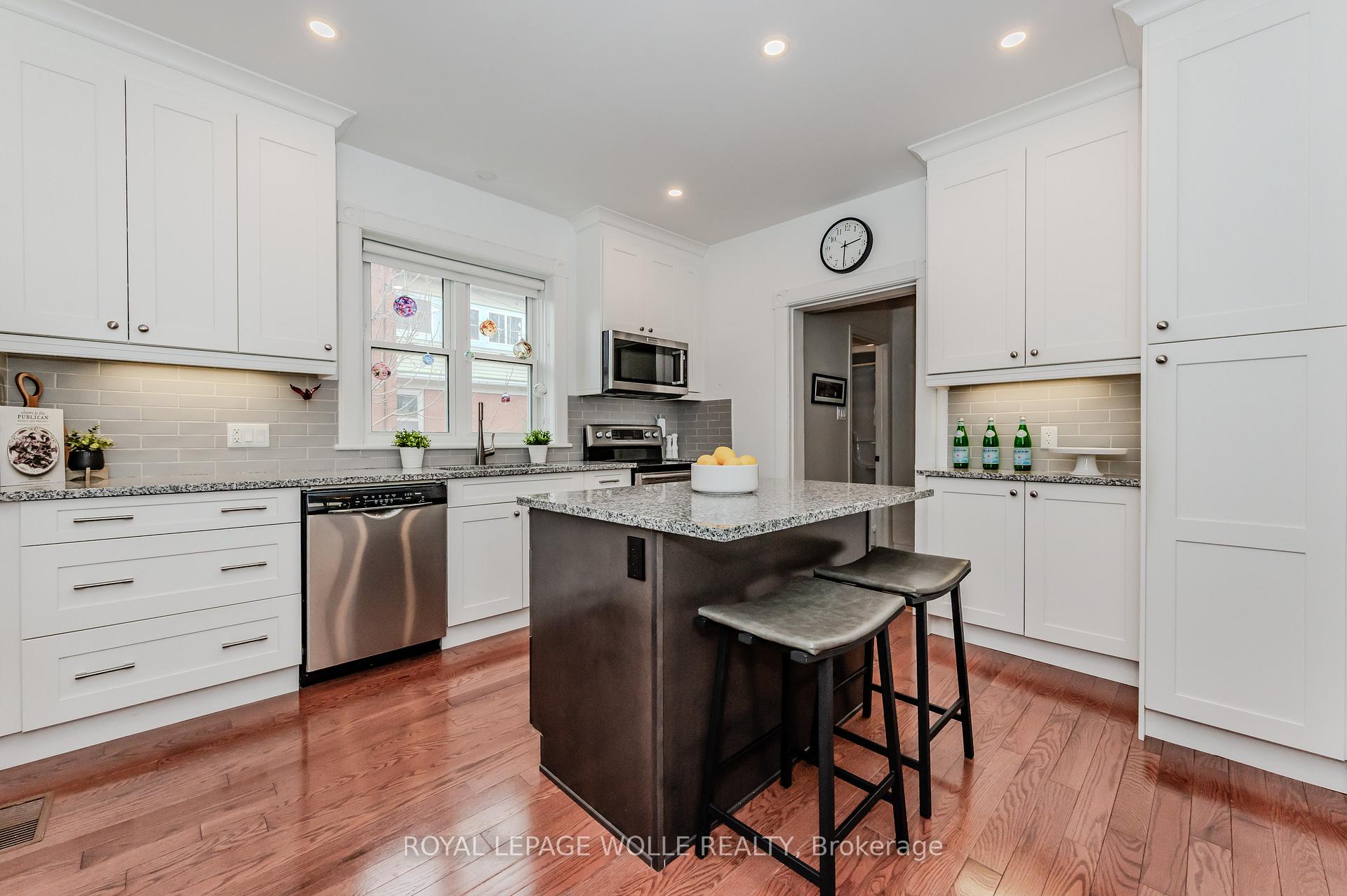 Photo 5 of 26 Brubacher Street, Kitchener — HOMEH
