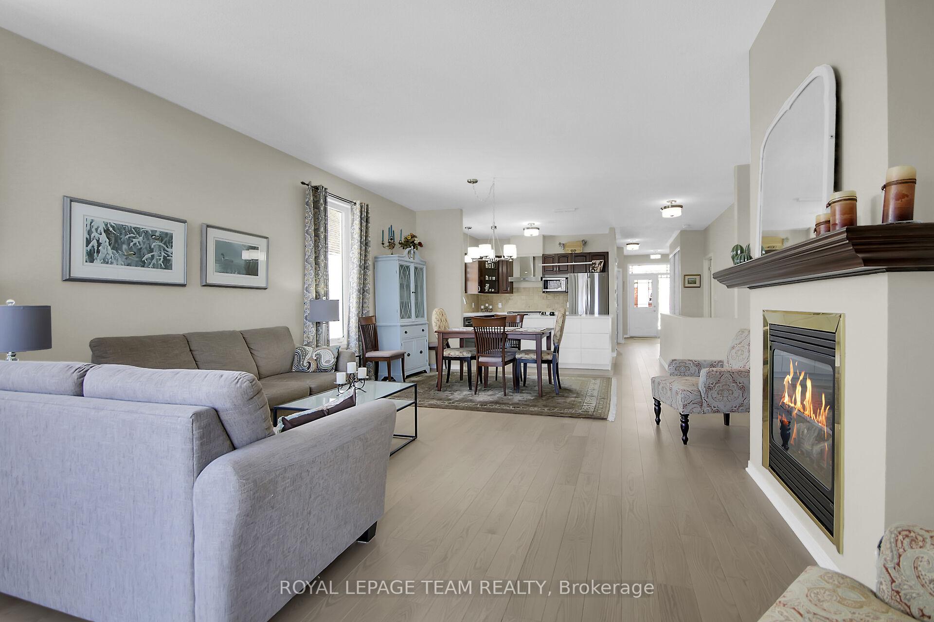 Photo 15 of 335 Breckenridge Crescent, Ottawa, Kanata - Morgan's Grant/South March — HOMEH