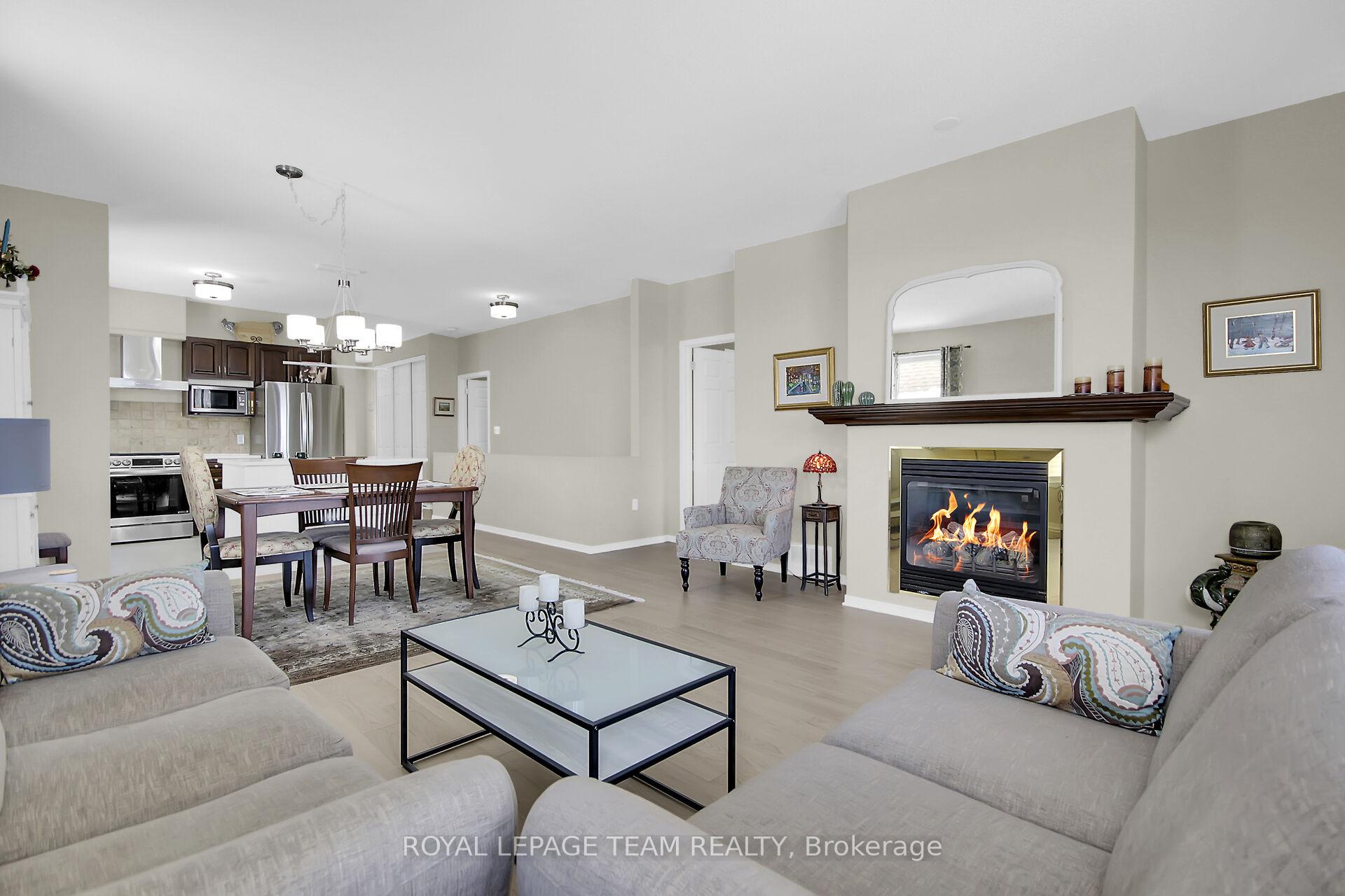 Photo 16 of 335 Breckenridge Crescent, Ottawa, Kanata - Morgan's Grant/South March — HOMEH