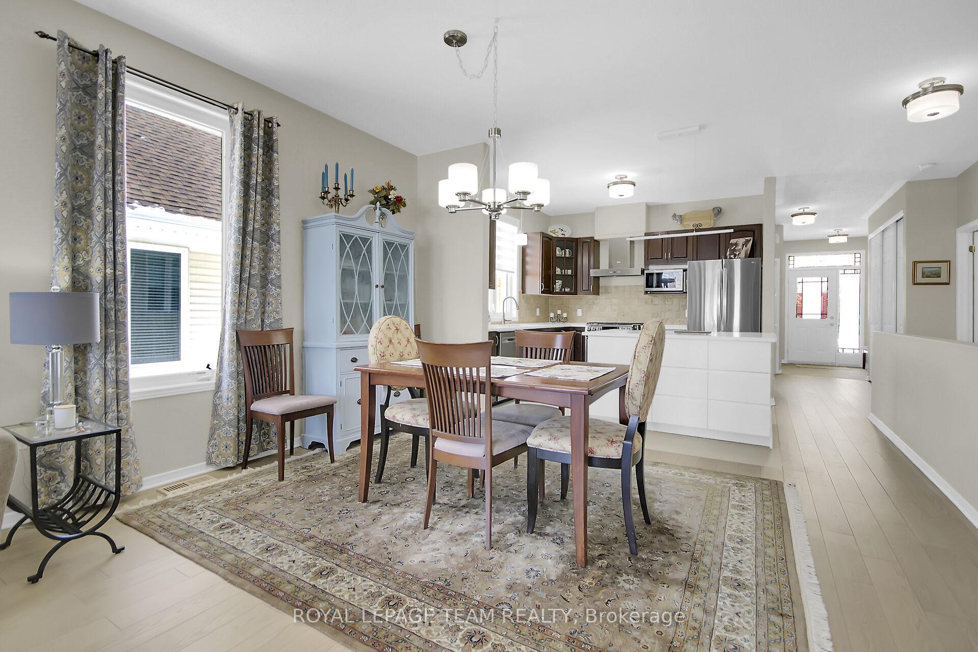 Photo 17 of 335 Breckenridge Crescent, Ottawa, Kanata - Morgan's Grant/South March — HOMEH