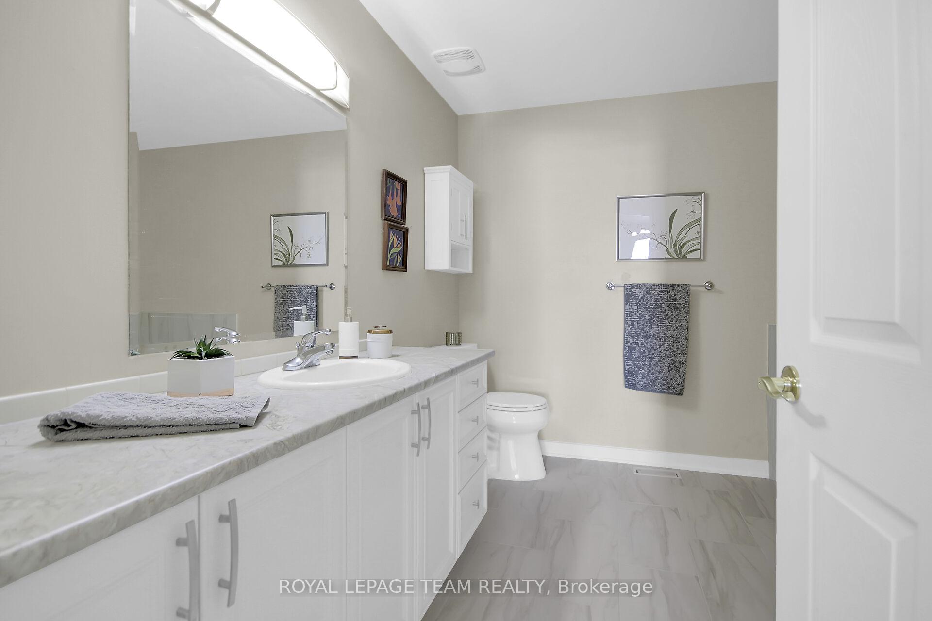 Photo 27 of 335 Breckenridge Crescent, Ottawa, Kanata - Morgan's Grant/South March — HOMEH