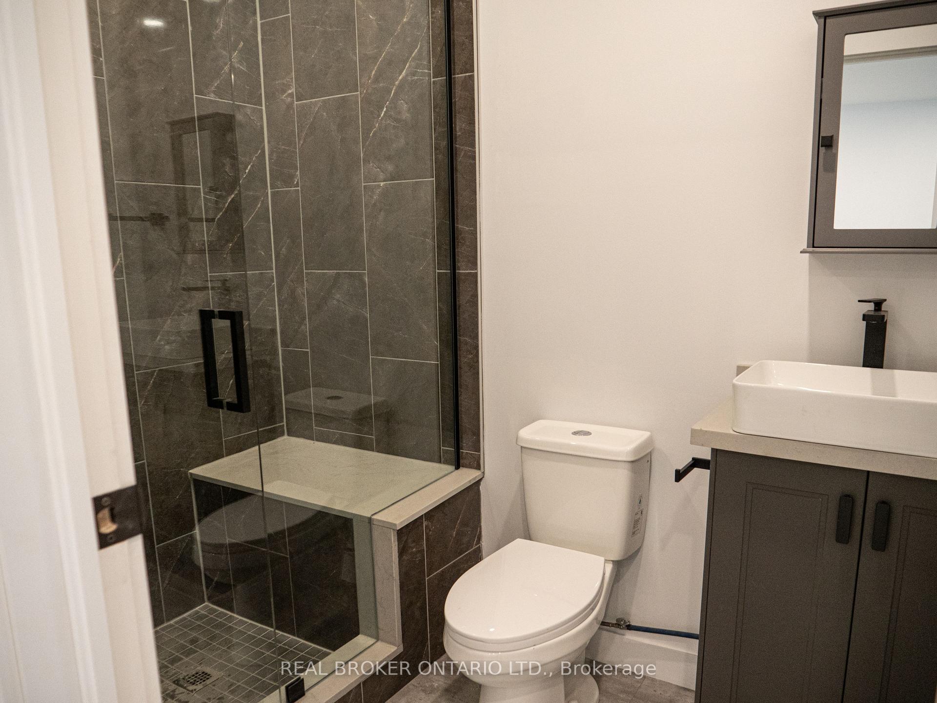 Photo 10 of Unit 3, 284 James Street N, Hamilton, Beasley — HOMEH
