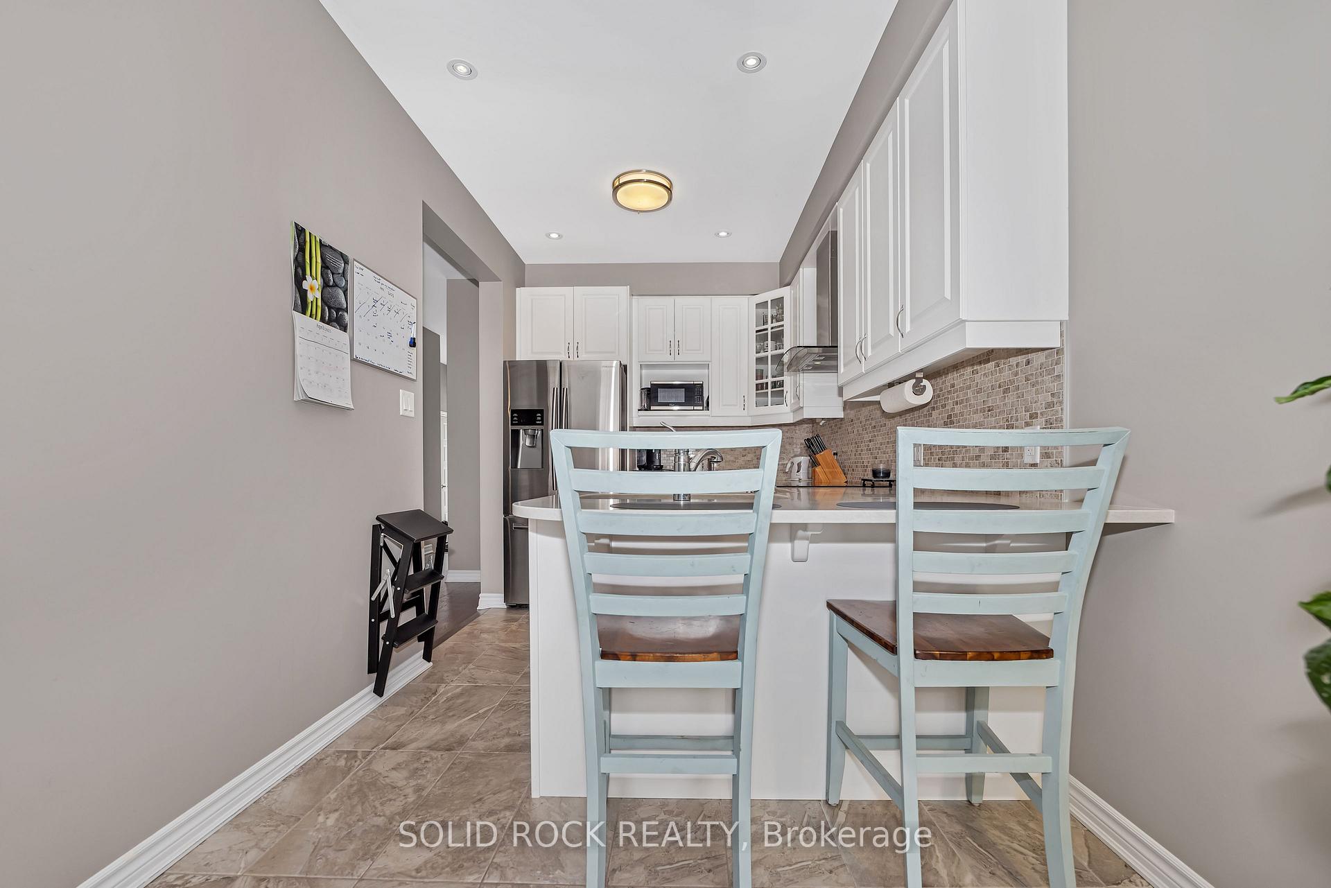 Photo 14 of 95 Tapadero Avenue, Ottawa, Kanata - Emerald Meadows/Trailwest — HOMEH