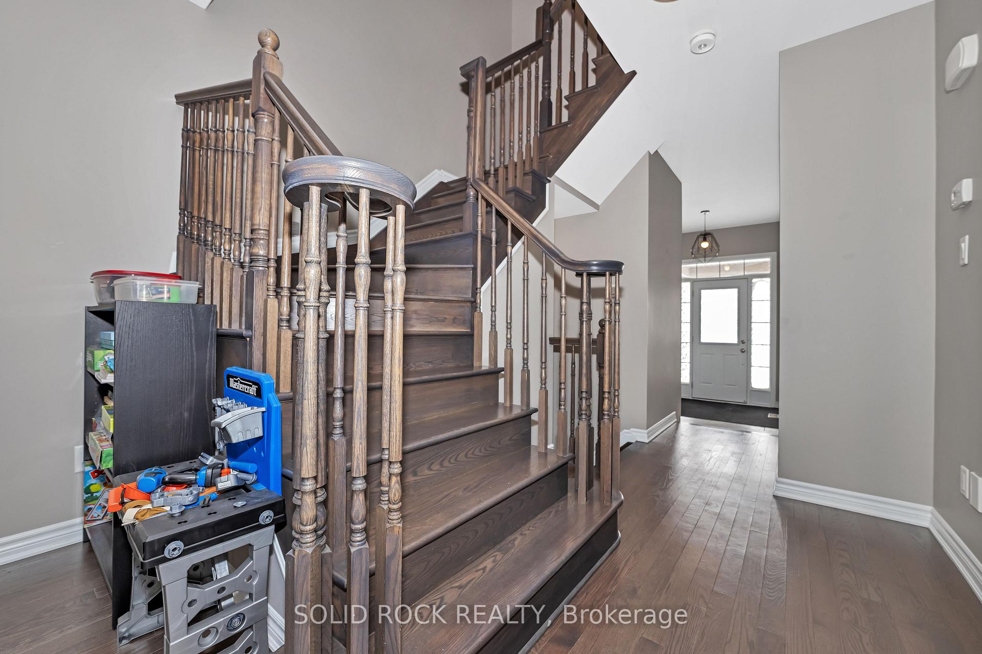 Photo 19 of 95 Tapadero Avenue, Ottawa, Kanata - Emerald Meadows/Trailwest — HOMEH