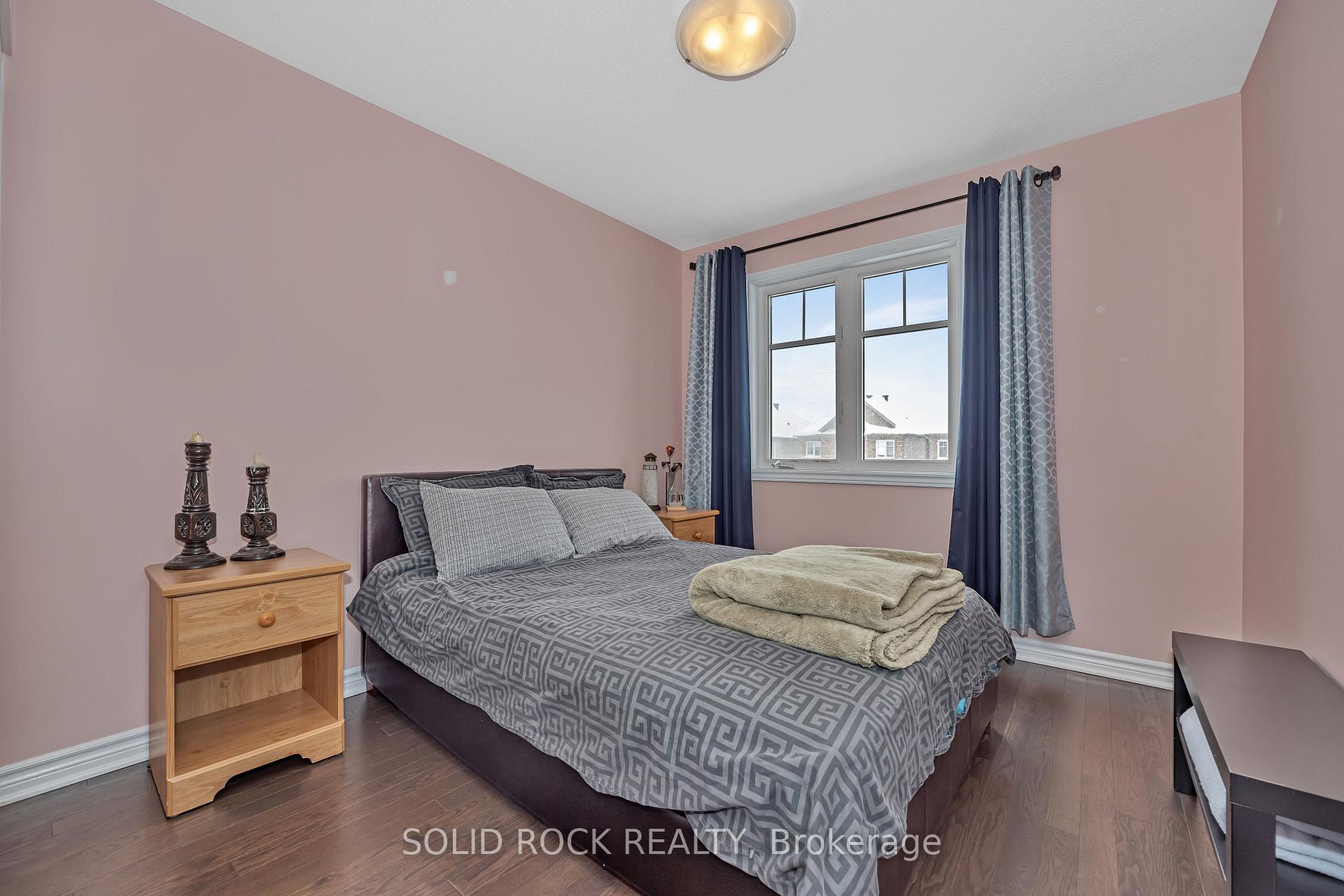 Photo 20 of 95 Tapadero Avenue, Ottawa, Kanata - Emerald Meadows/Trailwest — HOMEH
