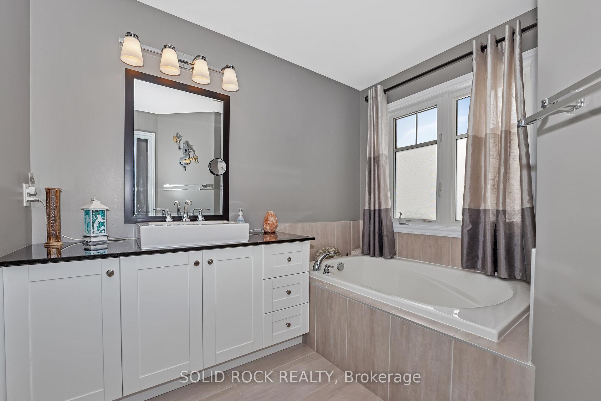 Photo 27 of 95 Tapadero Avenue, Ottawa, Kanata - Emerald Meadows/Trailwest — HOMEH