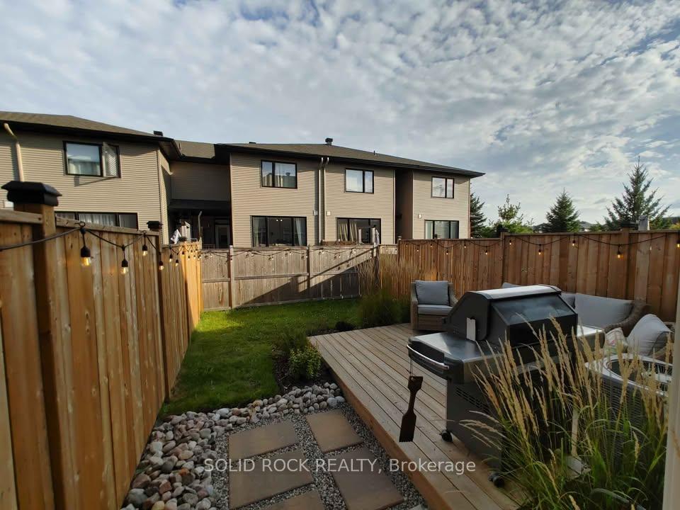 Photo 44 of 95 Tapadero Avenue, Ottawa, Kanata - Emerald Meadows/Trailwest — HOMEH