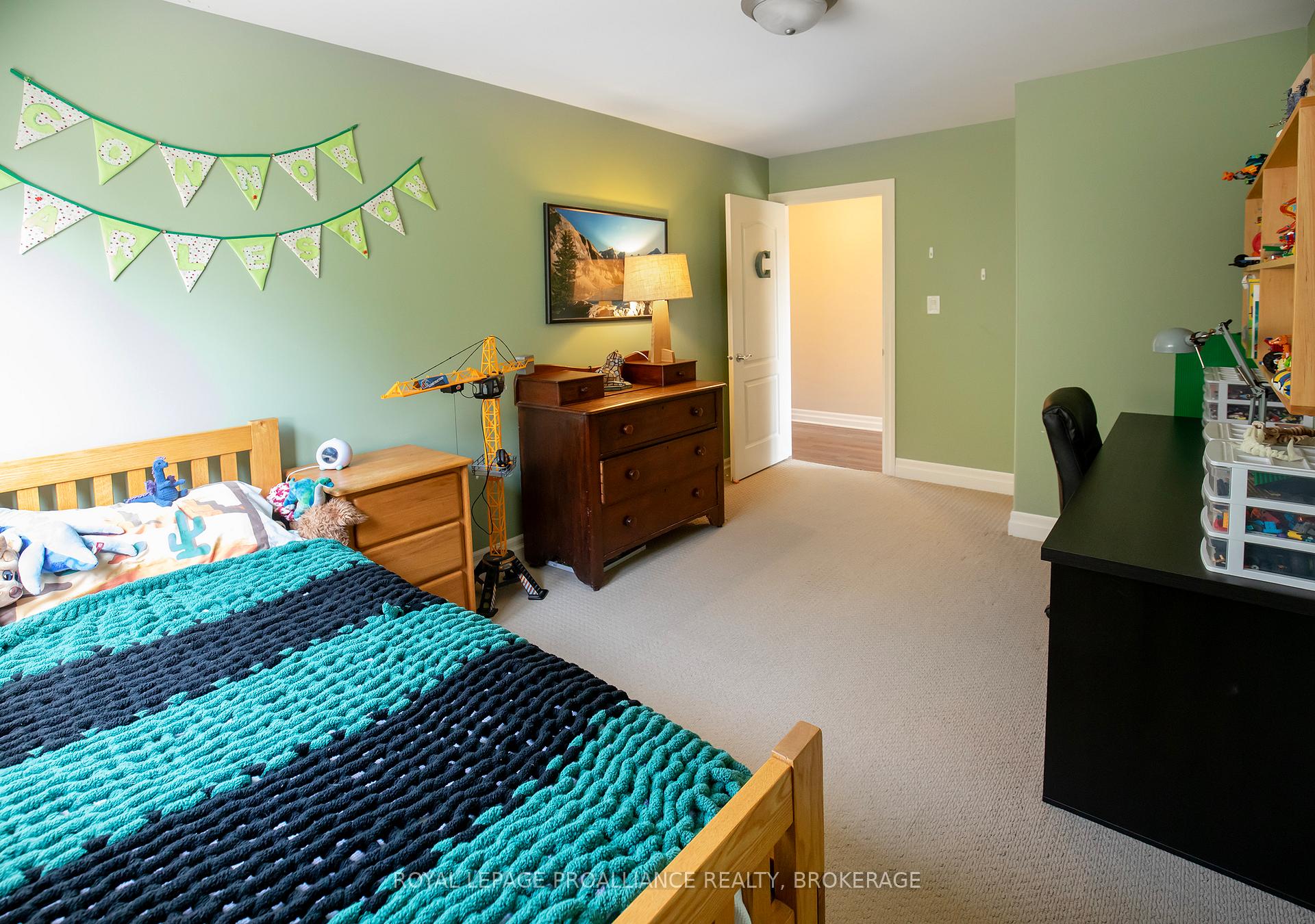 Photo 22 of 235 Rose Abbey Drive, Kingston, Kingston East (Incl Barret Crt) — HOMEH