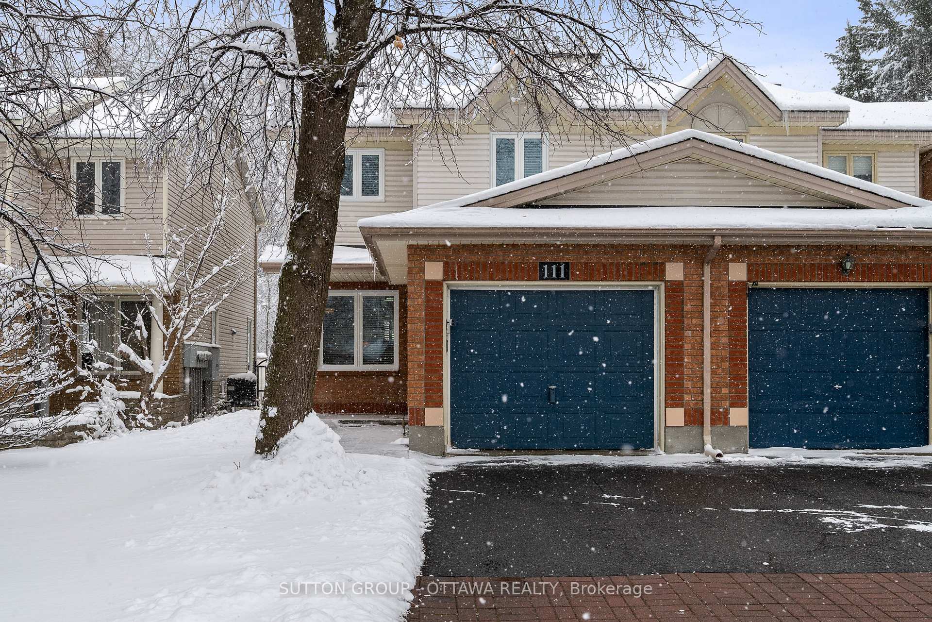 Photo 1 of 111 Banchory Crescent, Ottawa, Kanata - Morgan's Grant/South March — HOMEH