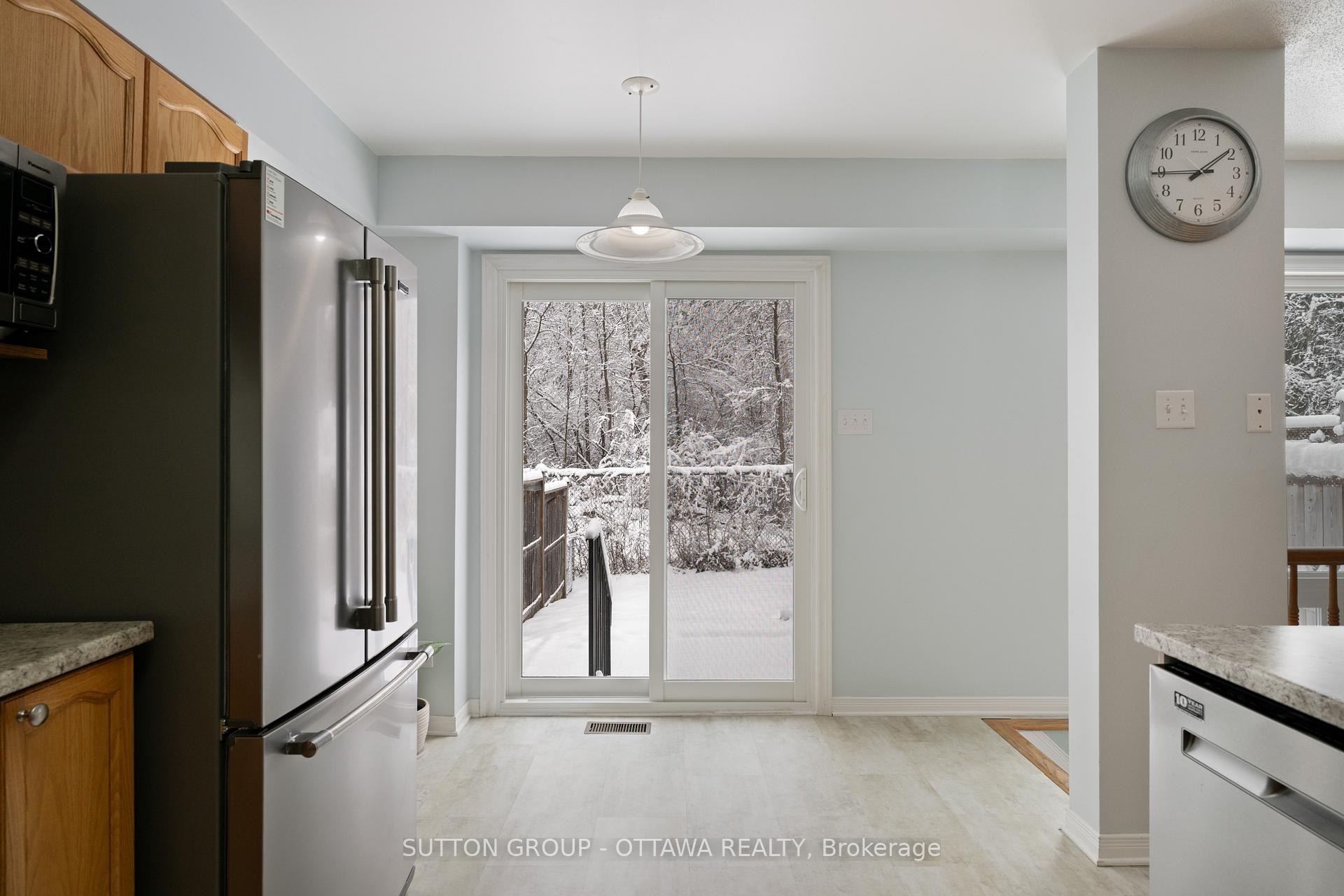 Photo 14 of 111 Banchory Crescent, Ottawa, Kanata - Morgan's Grant/South March — HOMEH