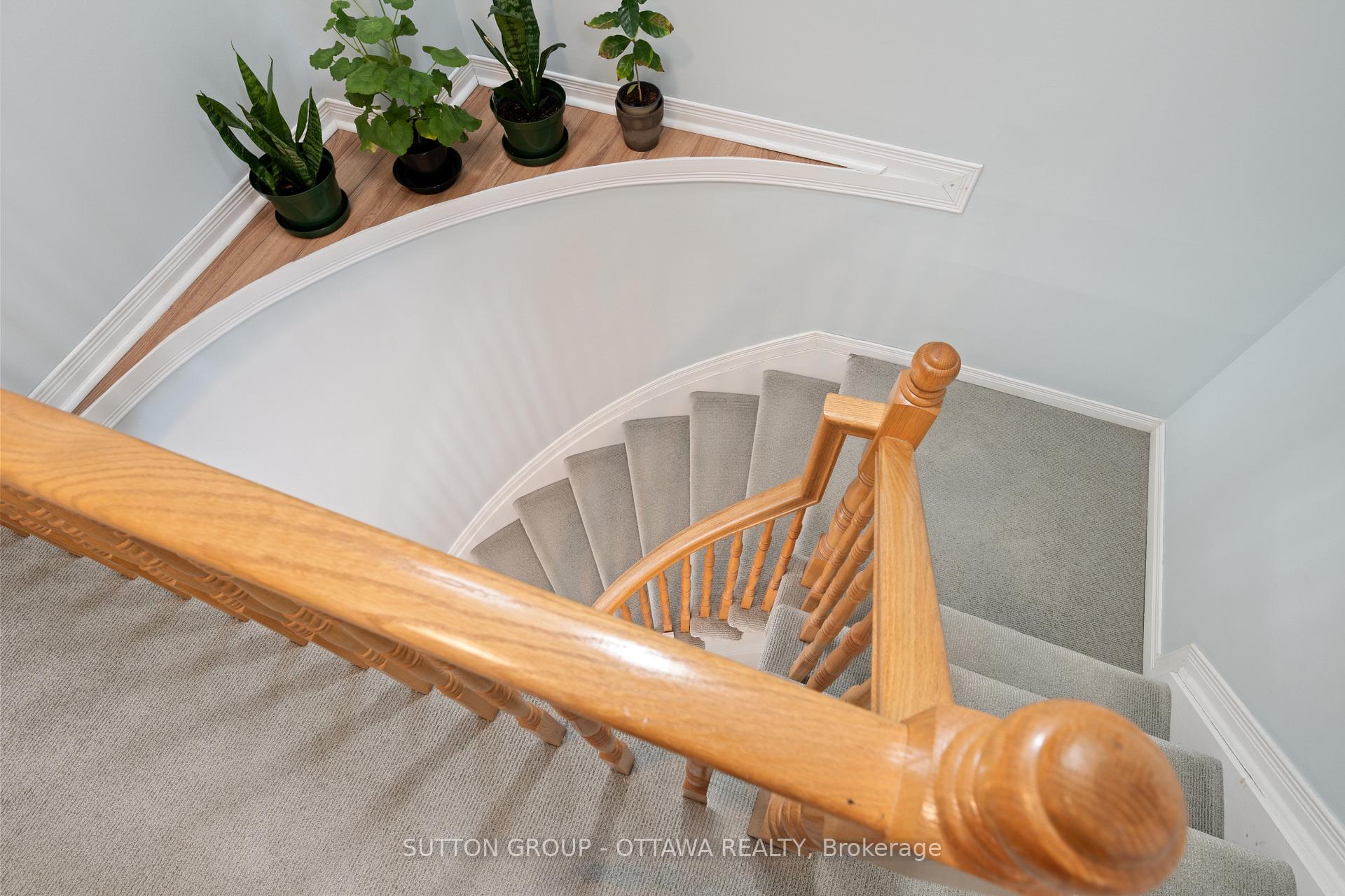 Photo 17 of 111 Banchory Crescent, Ottawa, Kanata - Morgan's Grant/South March — HOMEH
