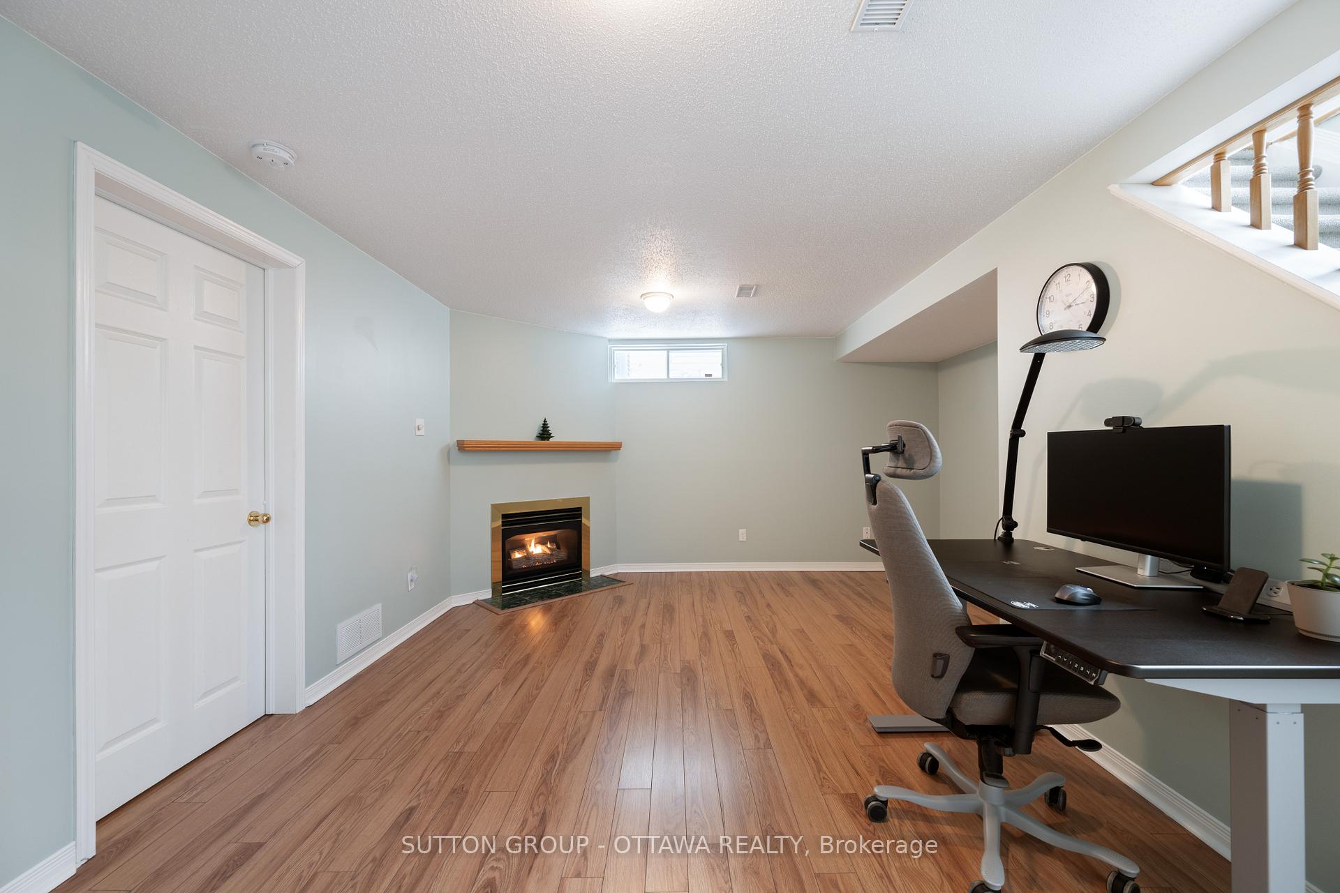 Photo 28 of 111 Banchory Crescent, Ottawa, Kanata - Morgan's Grant/South March — HOMEH
