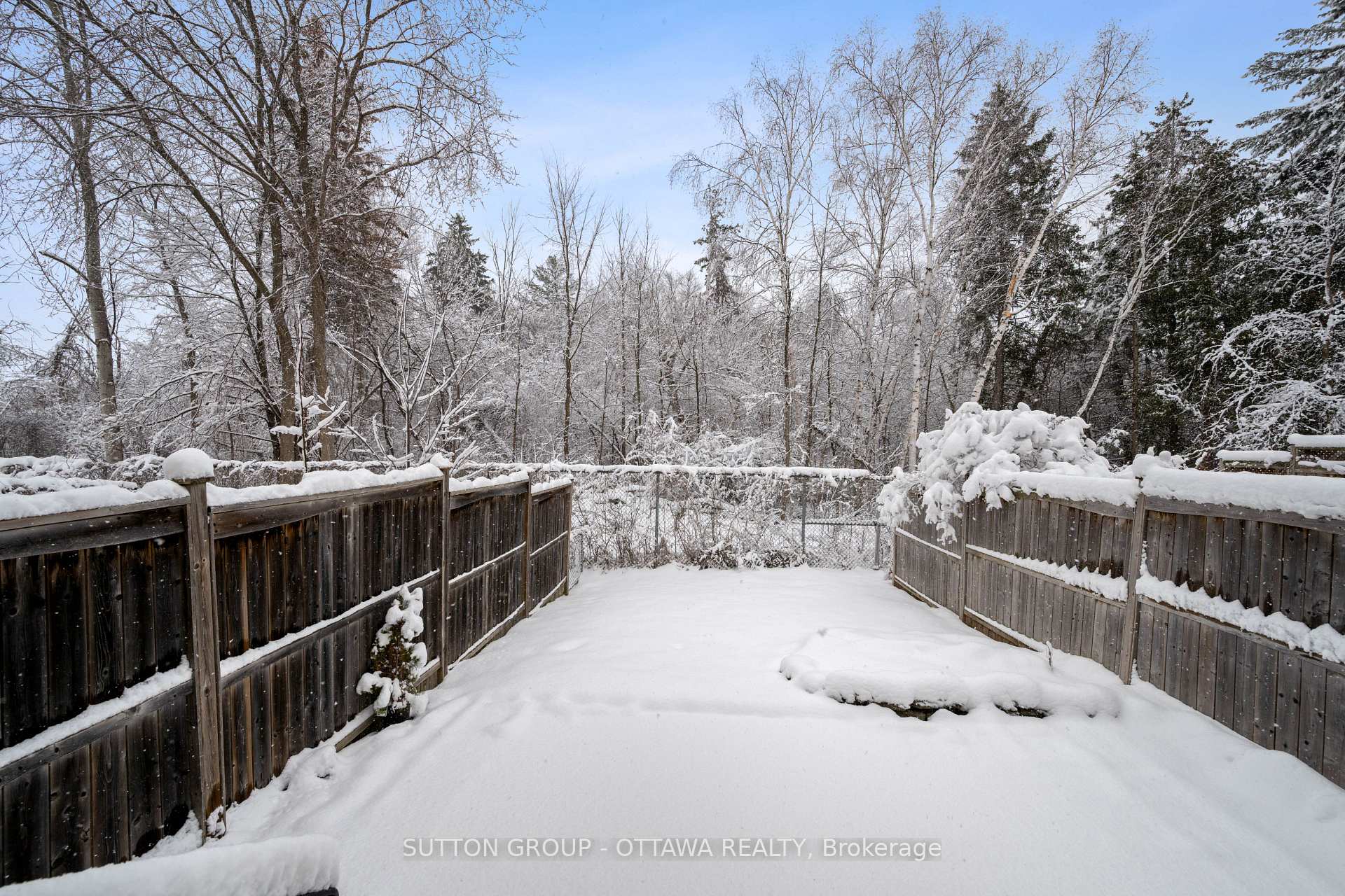 Photo 31 of 111 Banchory Crescent, Ottawa, Kanata - Morgan's Grant/South March — HOMEH