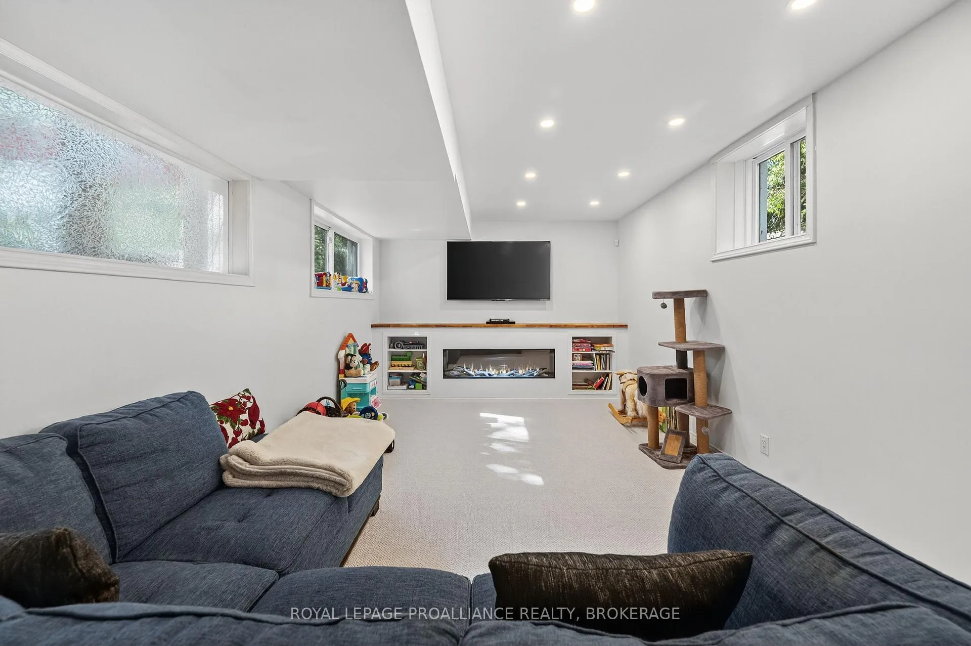 Photo 39 of 202 Alwington Place, Kingston, Central City East — HOMEH