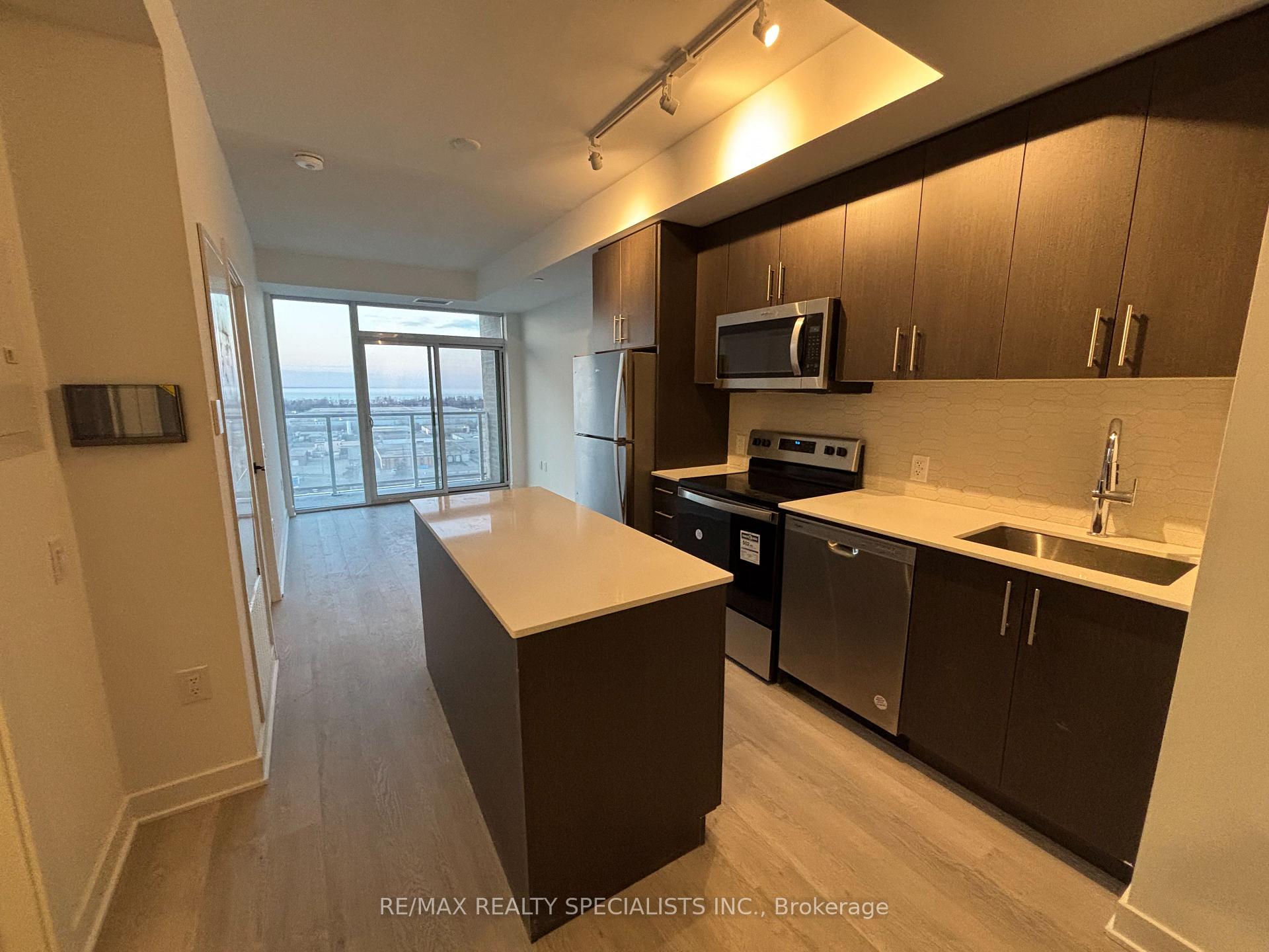 Photo 2 of Unit 1210, 2782 Barton Street E, Hamilton, Riverdale — HOMEH