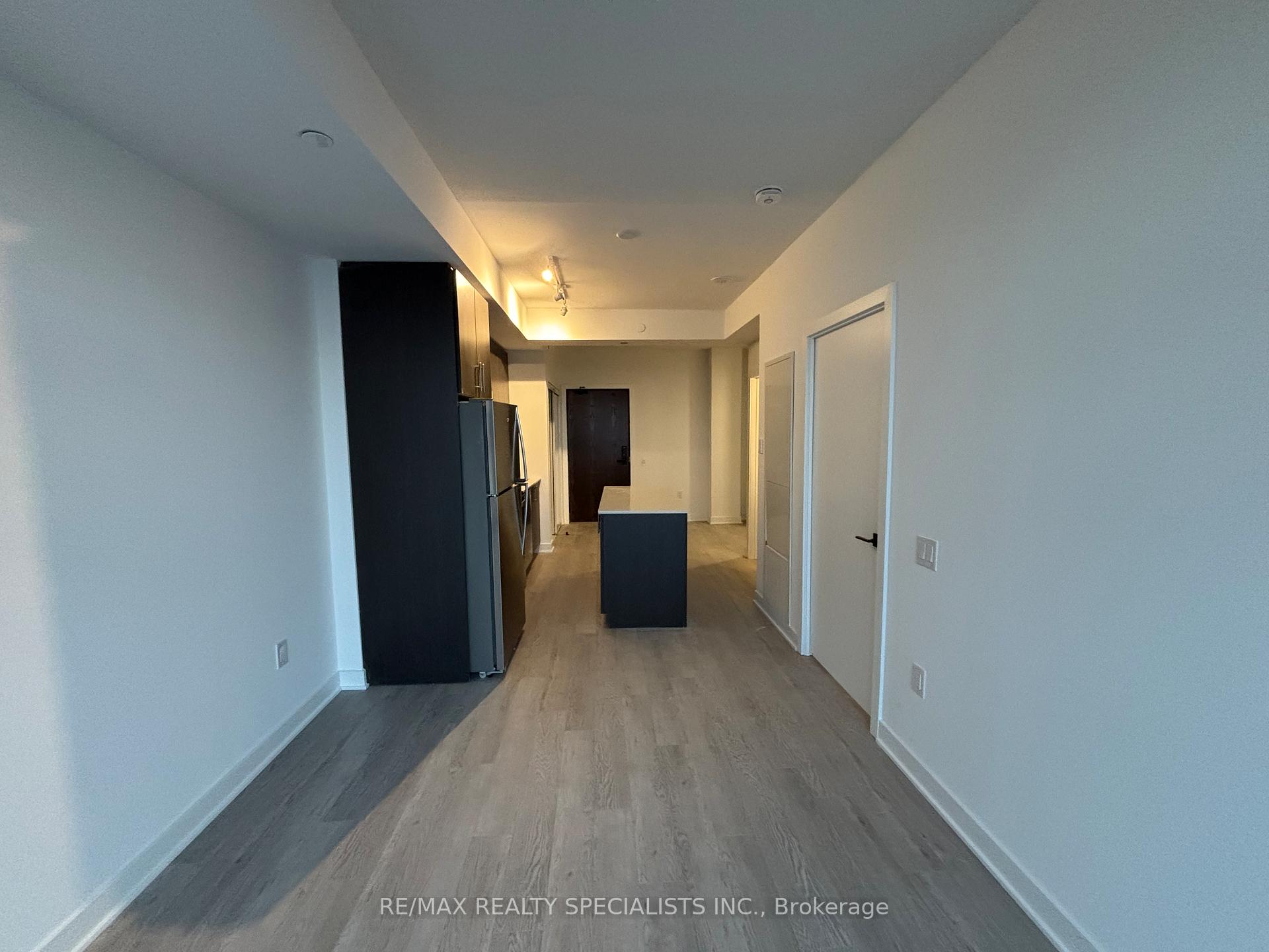 Photo 6 of Unit 1210, 2782 Barton Street E, Hamilton, Riverdale — HOMEH