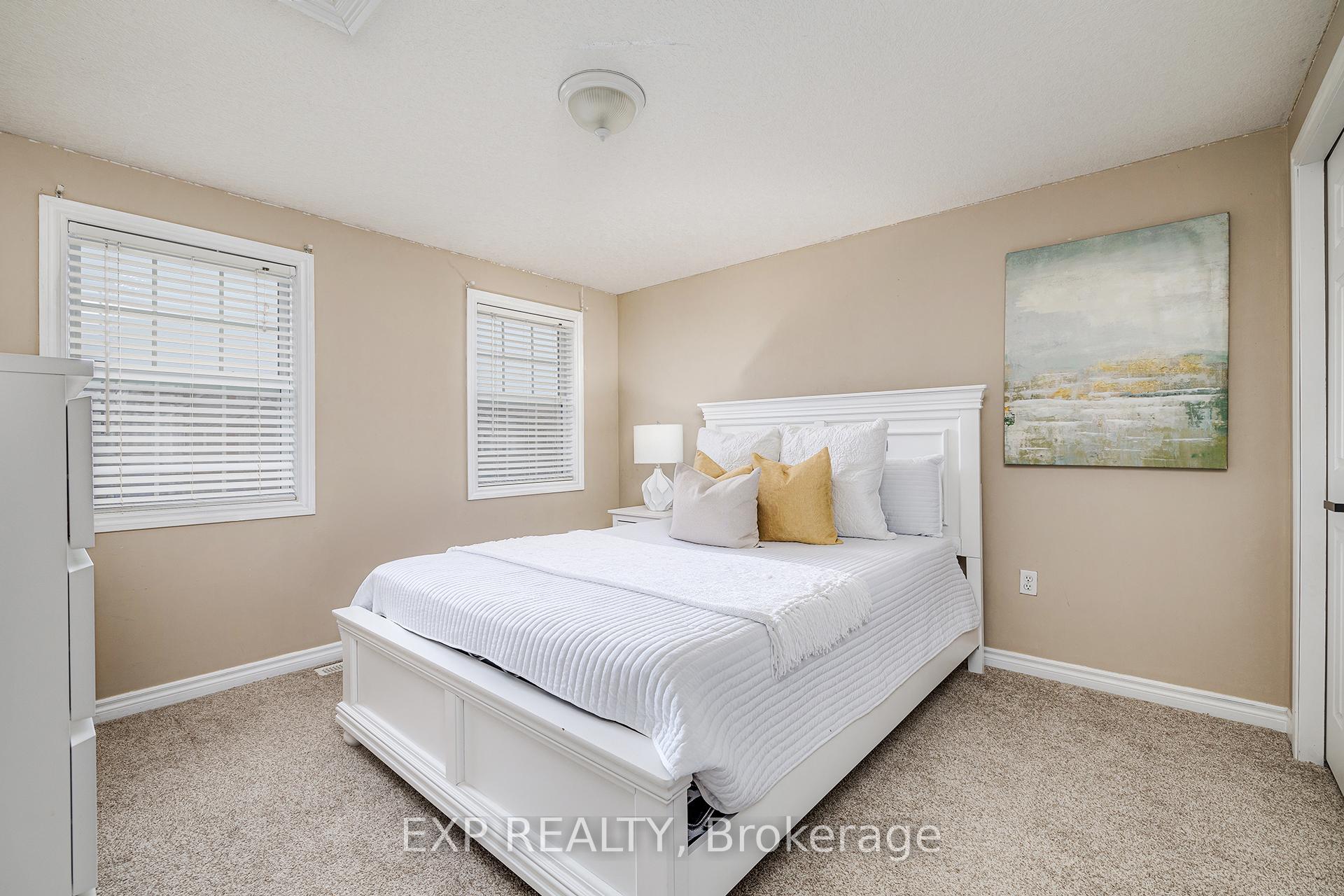 Photo 20 of 18 Highbarry Crescent, Kitchener — HOMEH