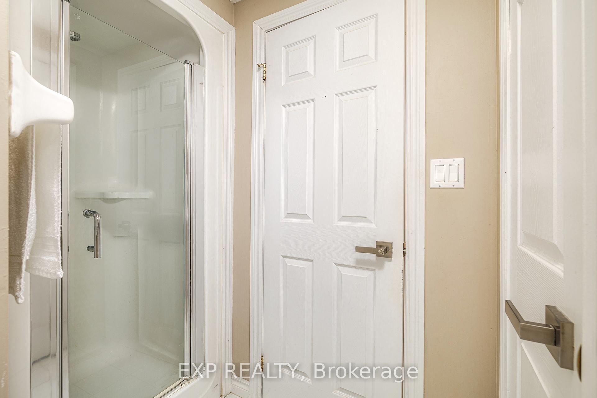 Photo 25 of 18 Highbarry Crescent, Kitchener — HOMEH
