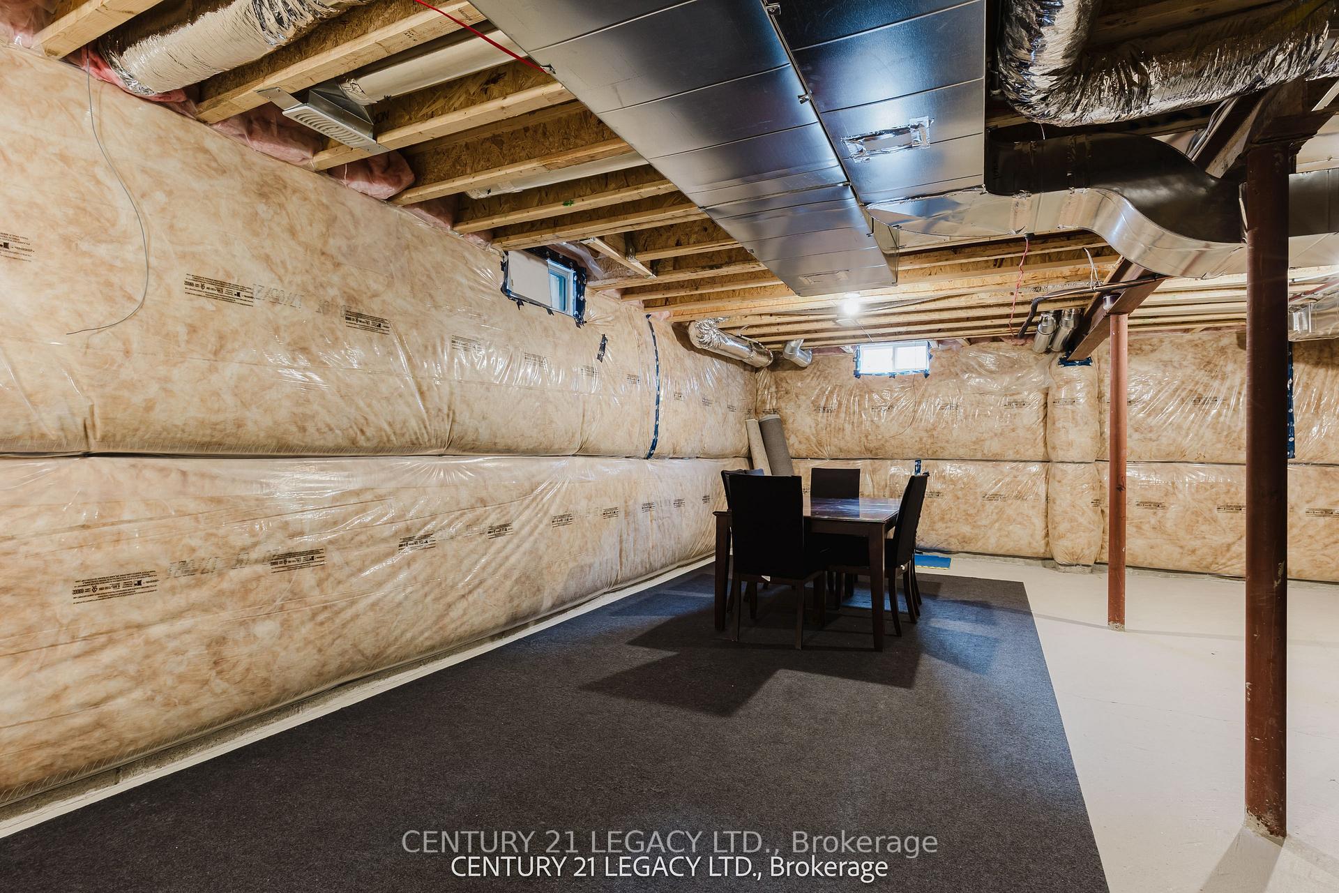 Photo 38 of 180 Agro Street, Hamilton, Waterdown — HOMEH