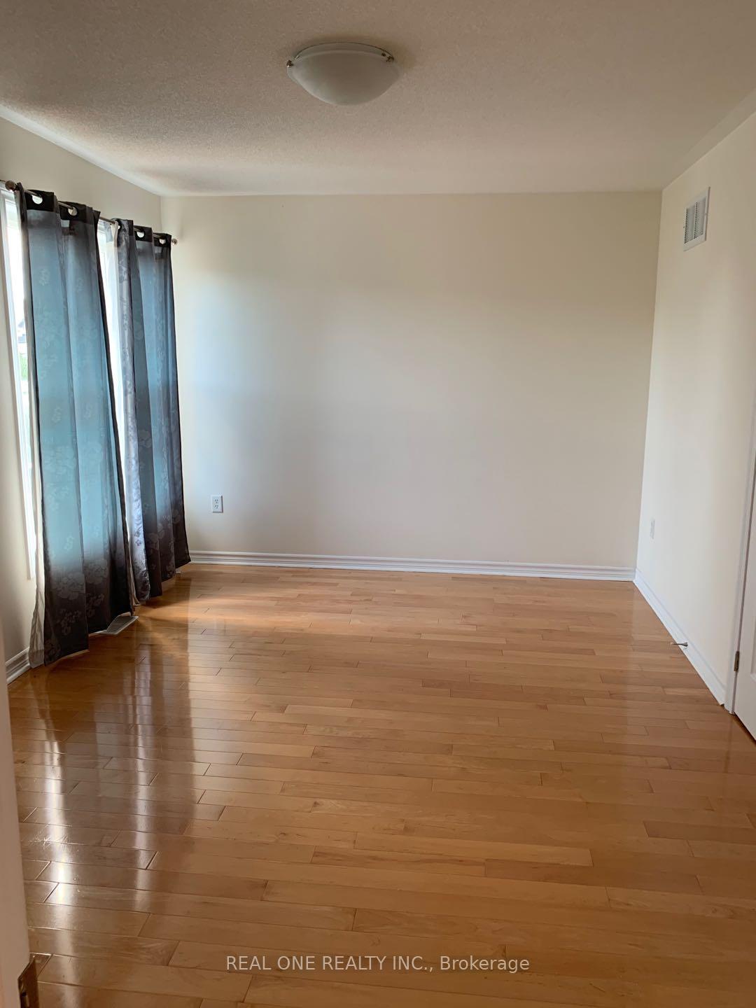 Photo 21 of 18 Armando Drive, Markham, Wismer — HOMEH