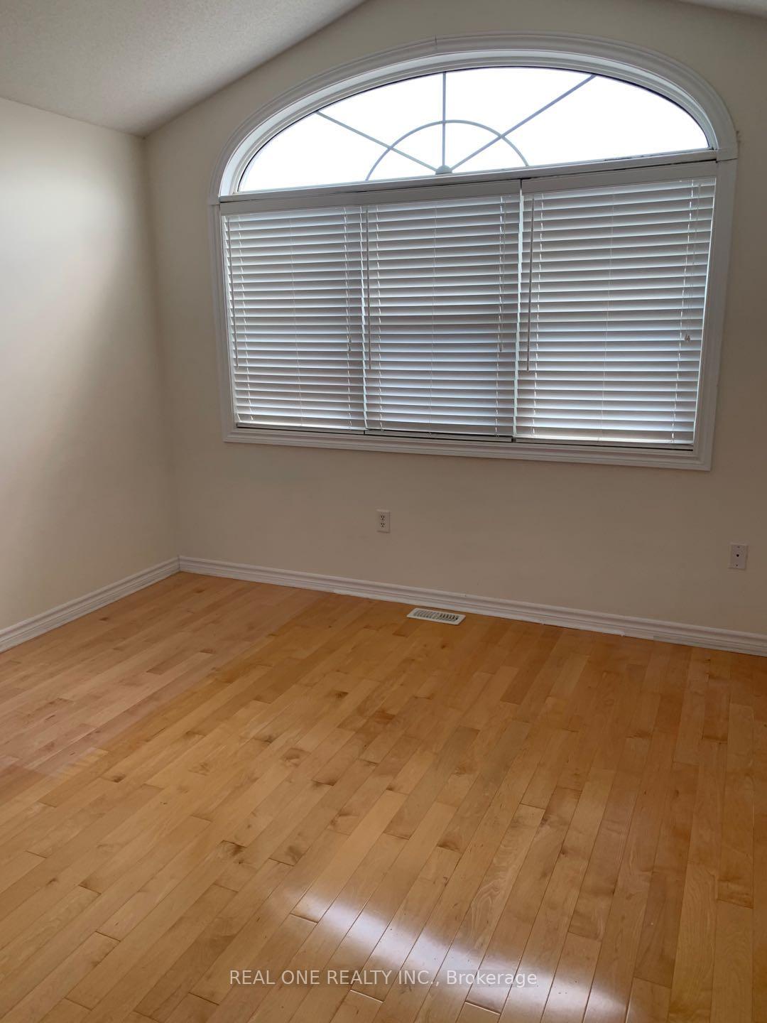 Photo 22 of 18 Armando Drive, Markham, Wismer — HOMEH