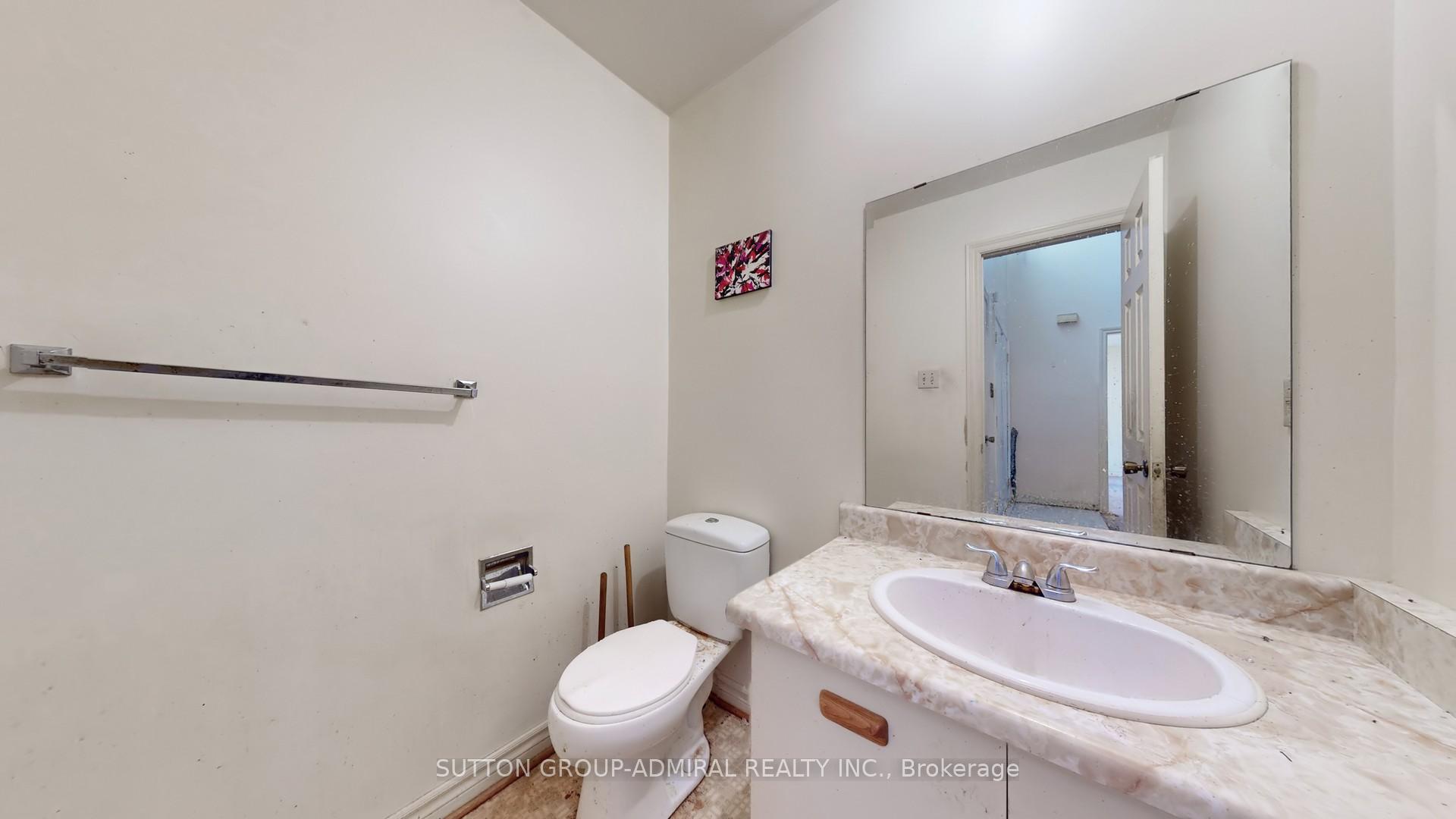 Photo 15 of 71 Featherstone Avenue, Markham, Middlefield — HOMEH