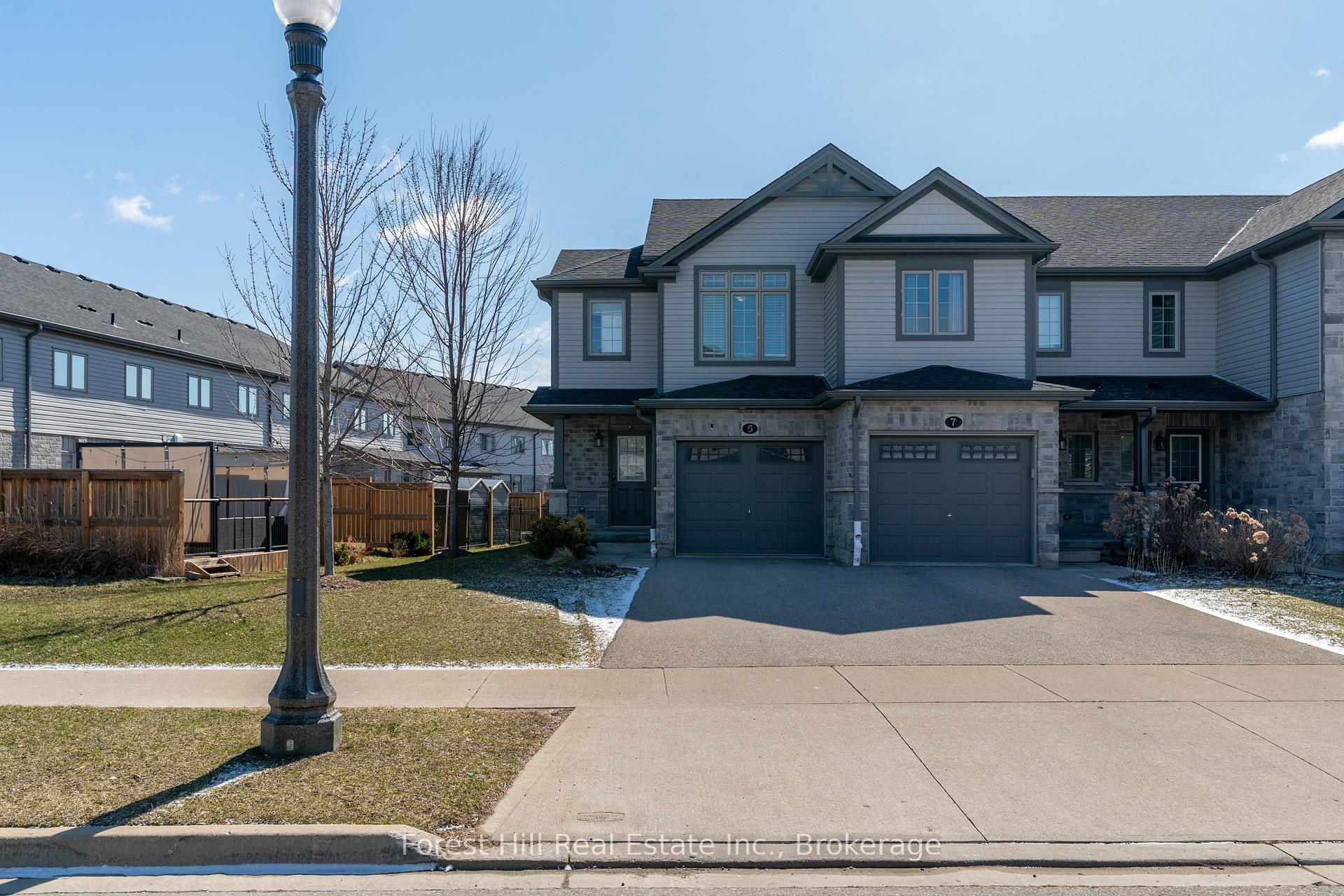 Photo 1 of 5 Wildflower Street, Kitchener — HOMEH