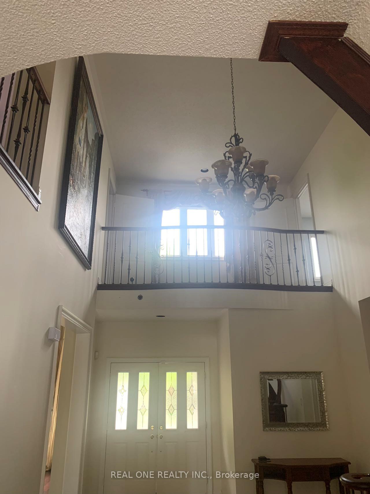 Photo 3 of 91 Tea Rose Street, Markham, Cachet — HOMEH