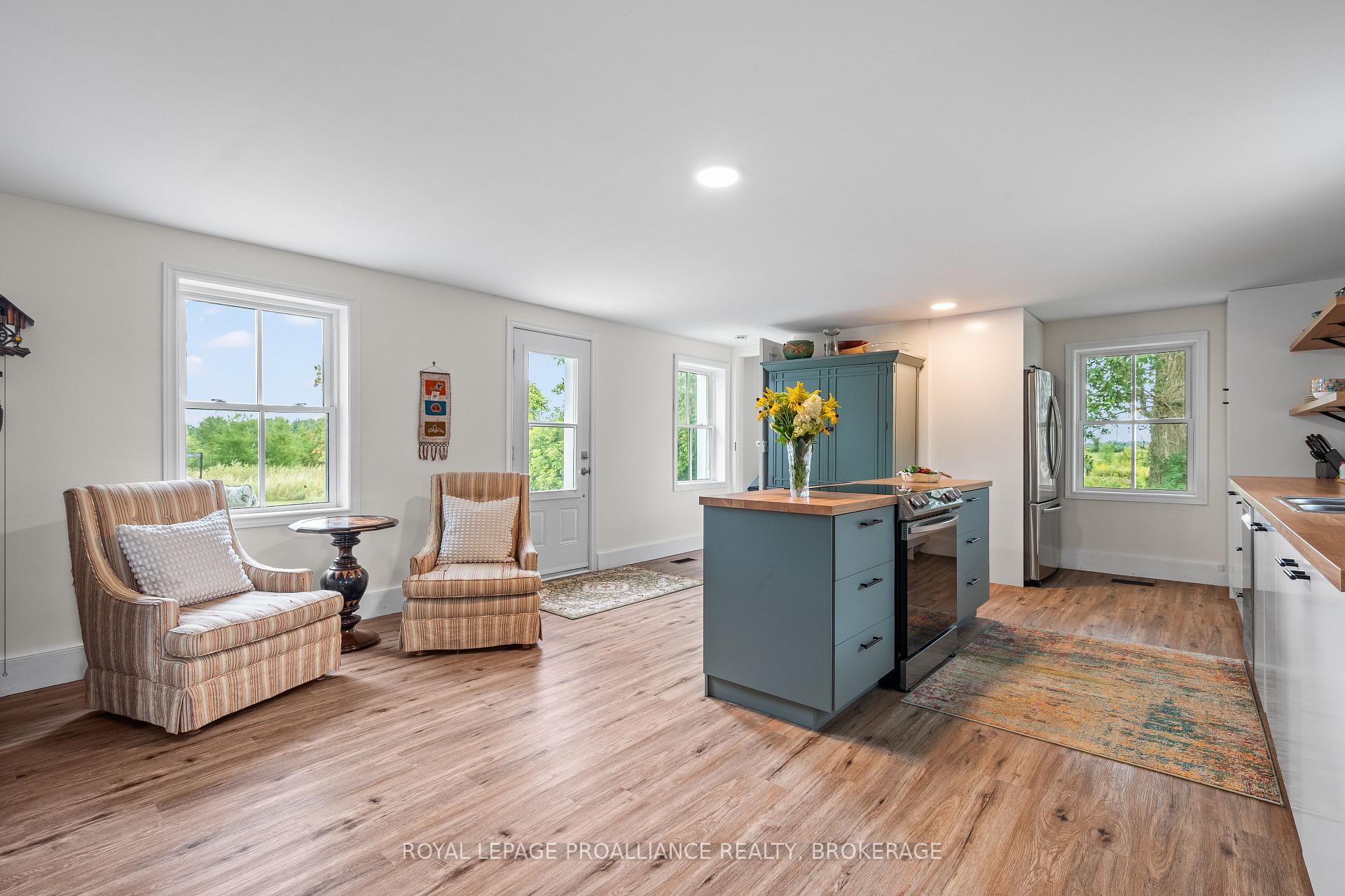 Photo 16 of 3787 Pine Grove Road, Kingston, City North of 401 — HOMEH