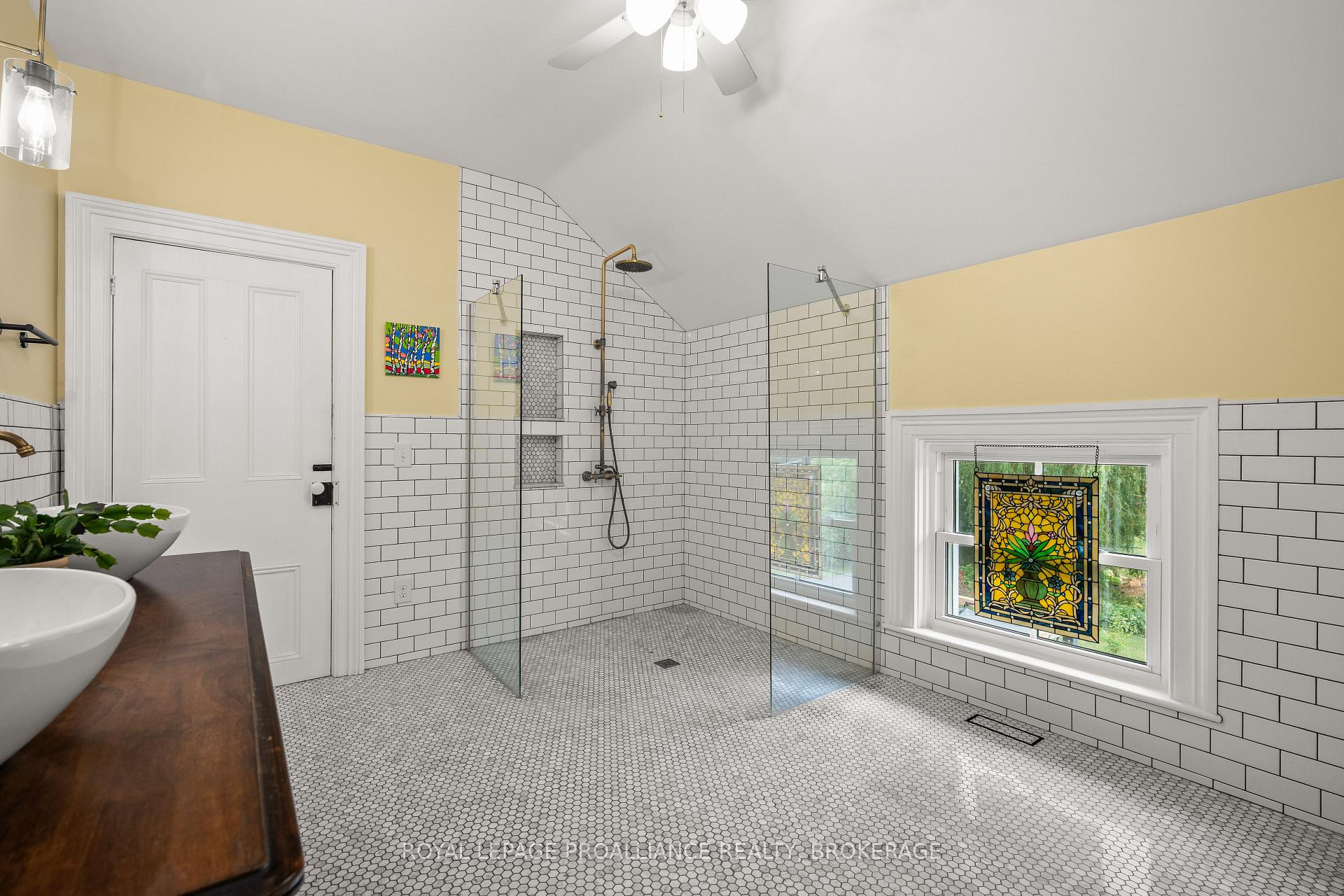 Photo 33 of 3787 Pine Grove Road, Kingston, City North of 401 — HOMEH