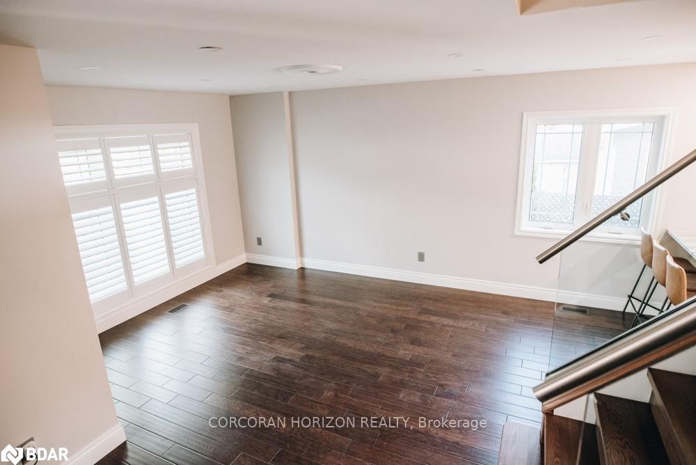 Photo 5 of 349 Fifth Street E, Midland — HOMEH