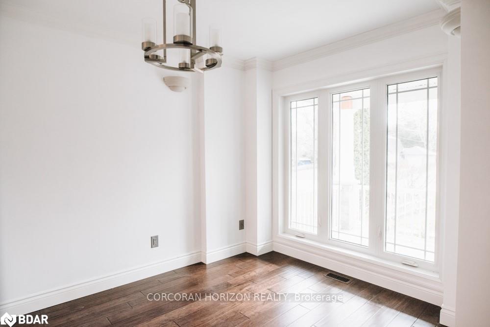 Photo 7 of 349 Fifth Street E, Midland — HOMEH