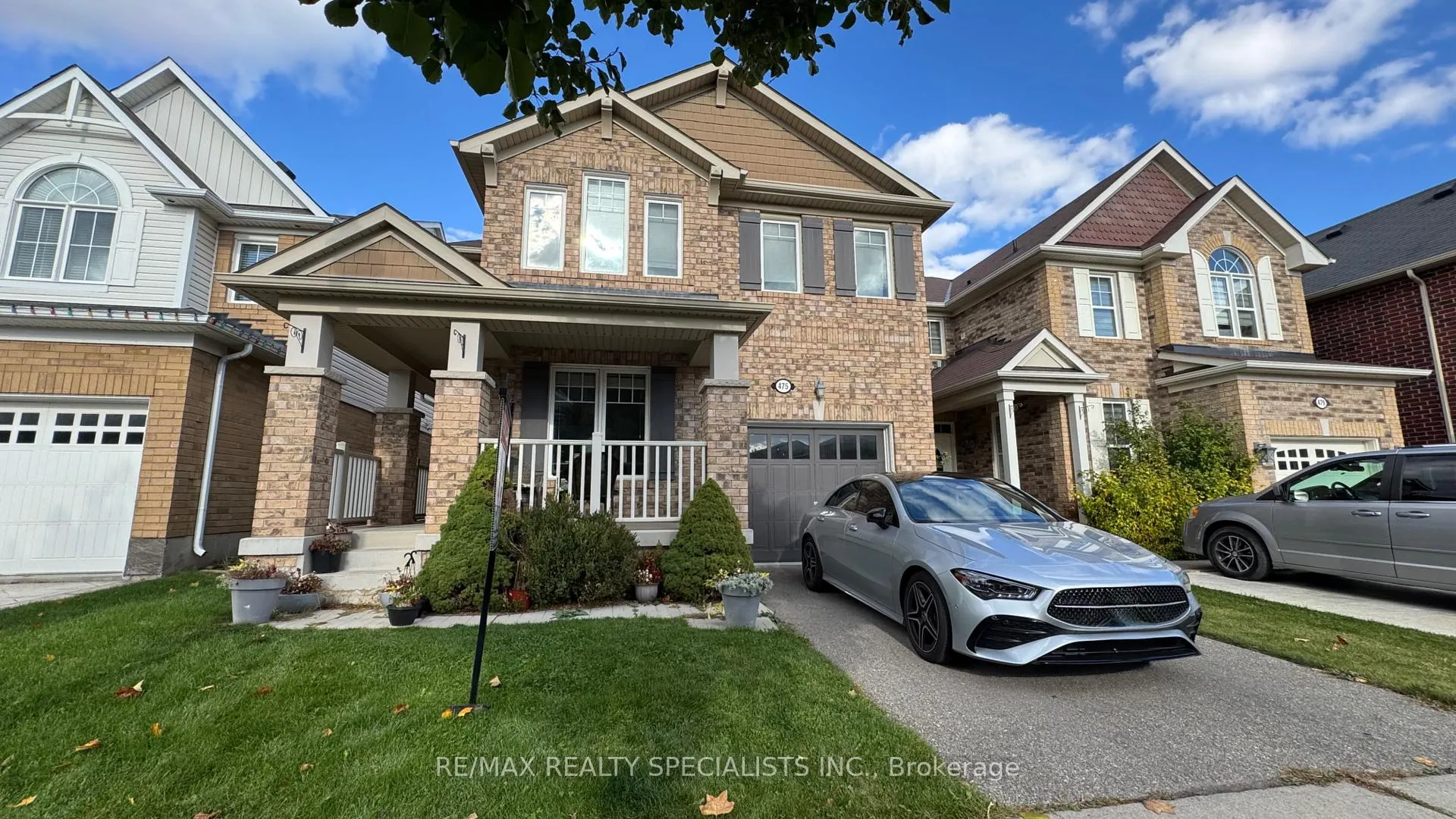 Front of 475 Zuest Crescent