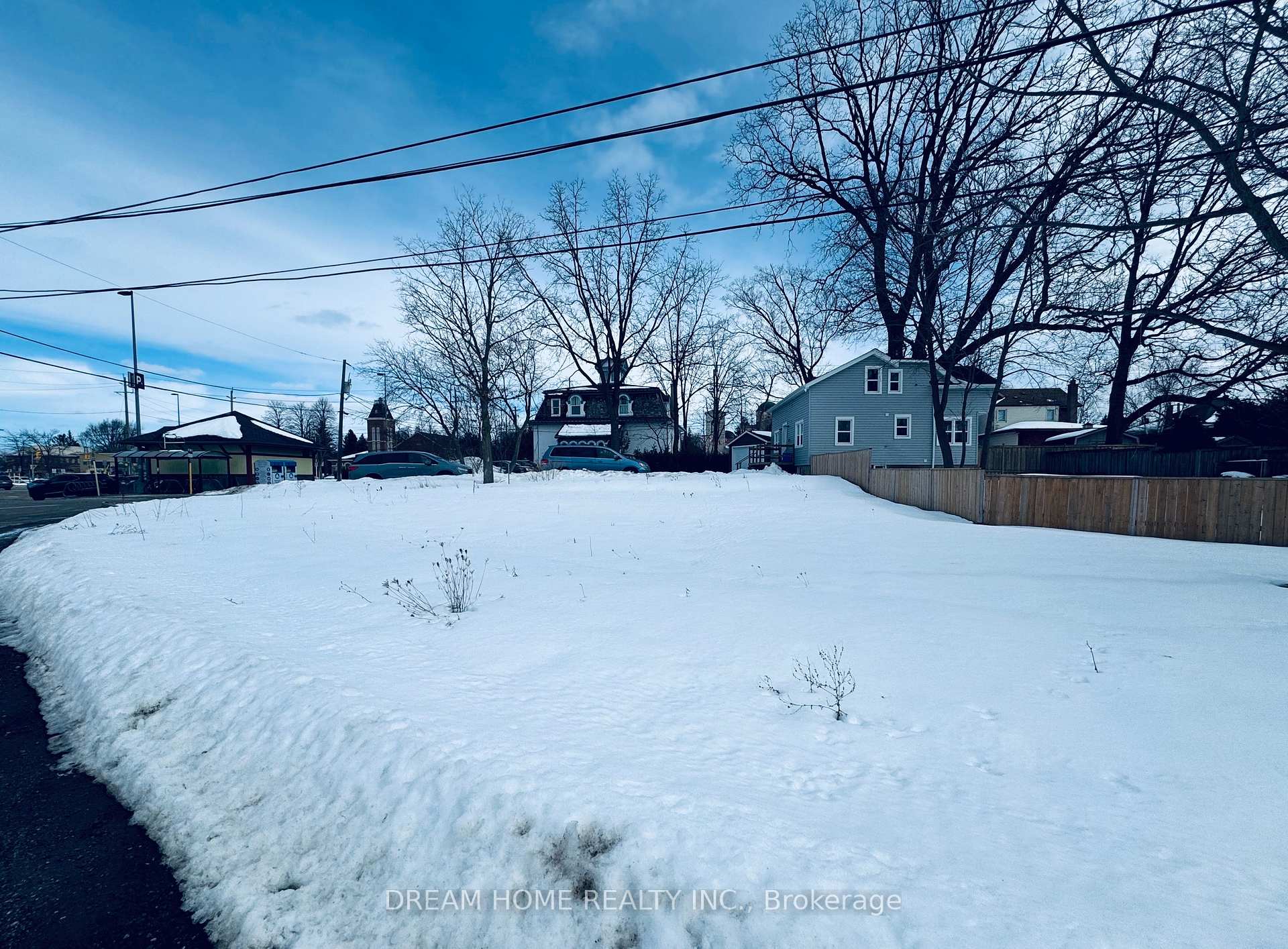 Photo 3 of 1 Station Street, Markham, Old Markham Village — HOMEH
