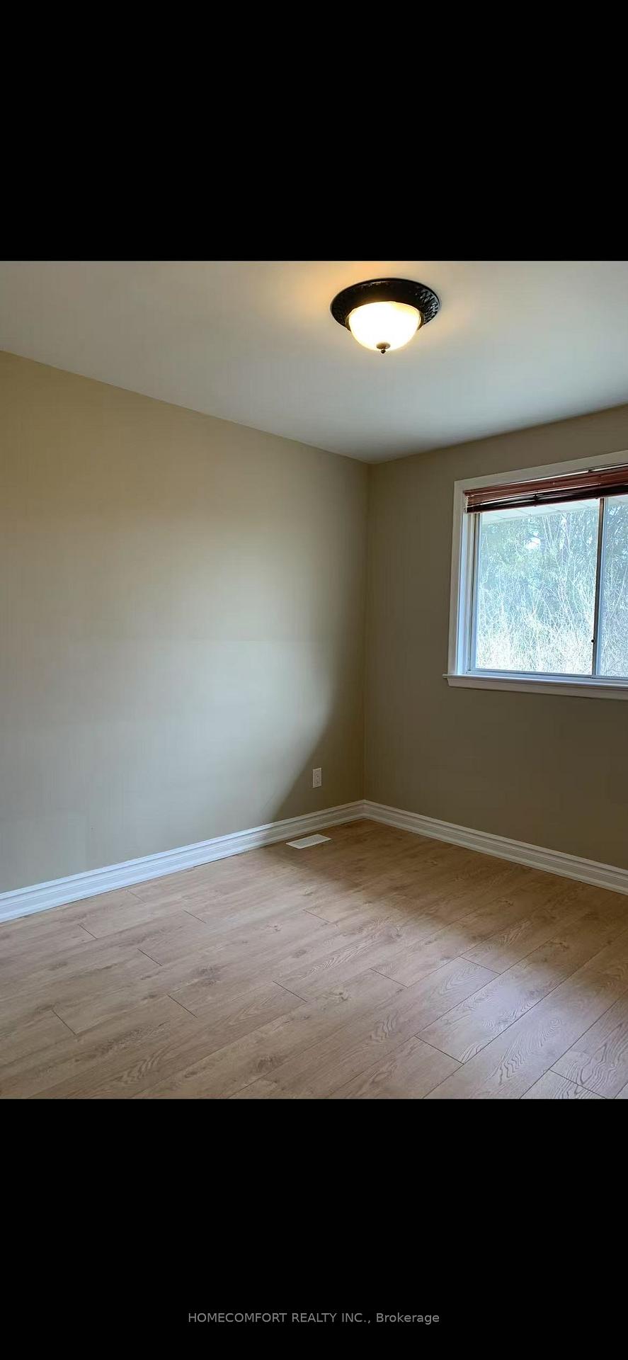 Photo 5 of 166 Sherwood Forest Drive, Markham, Bullock — HOMEH