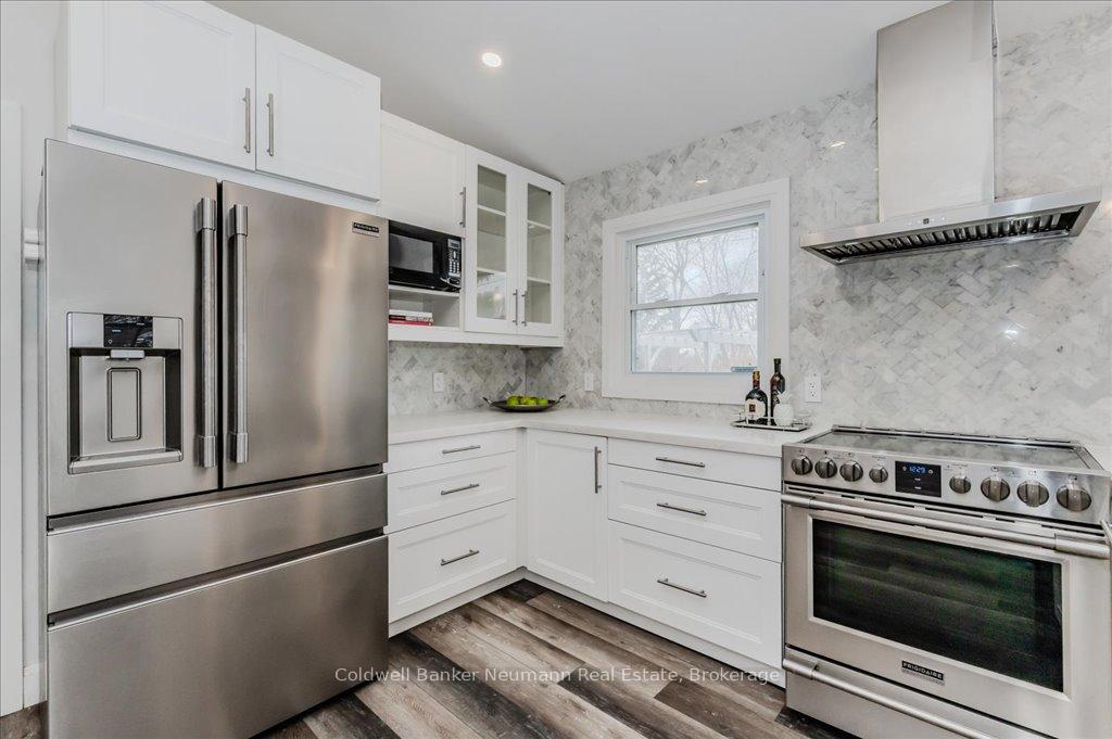 Photo 12 of 103 Hearth Crescent, Kitchener — HOMEH