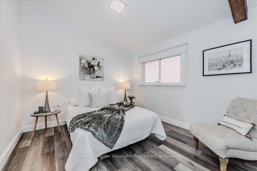 Photo 17 of 103 Hearth Crescent, Kitchener — HOMEH