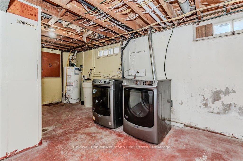 Photo 25 of 103 Hearth Crescent, Kitchener — HOMEH