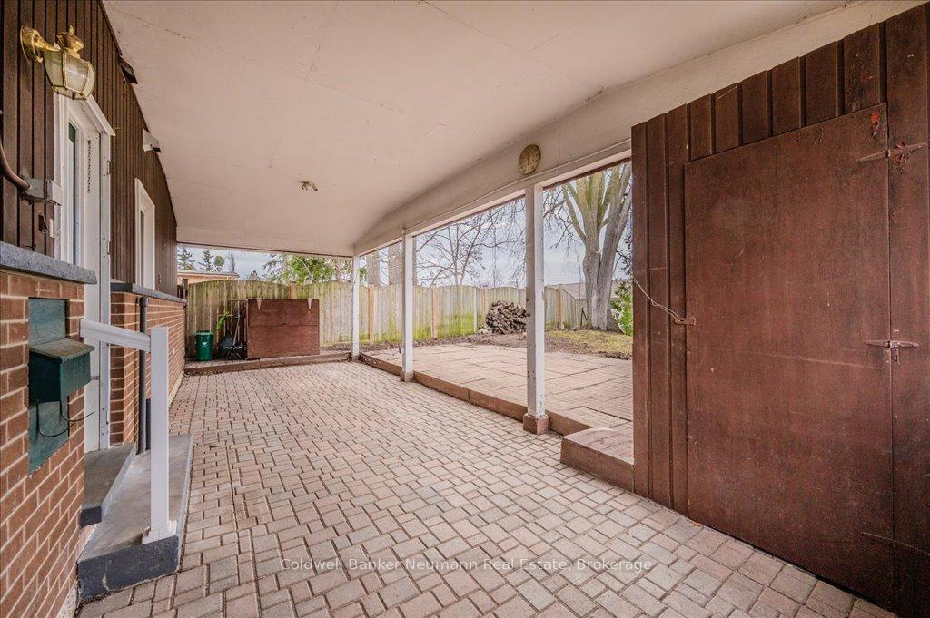 Photo 27 of 103 Hearth Crescent, Kitchener — HOMEH