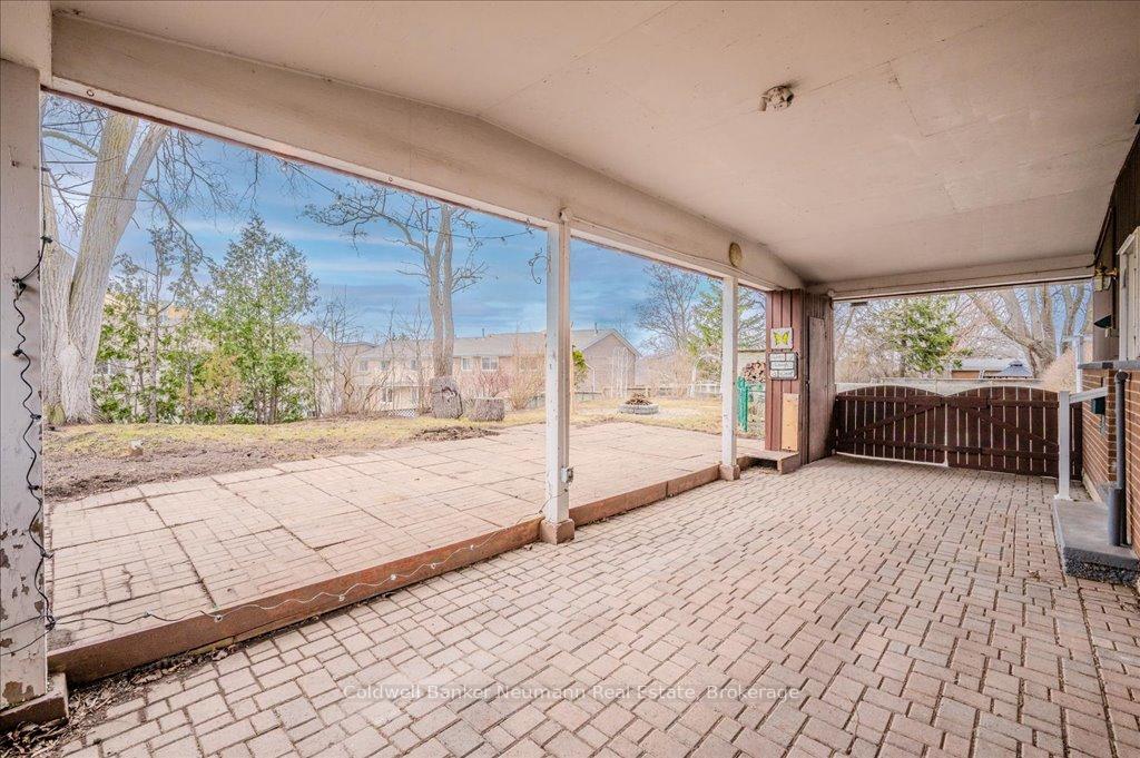 Photo 28 of 103 Hearth Crescent, Kitchener — HOMEH
